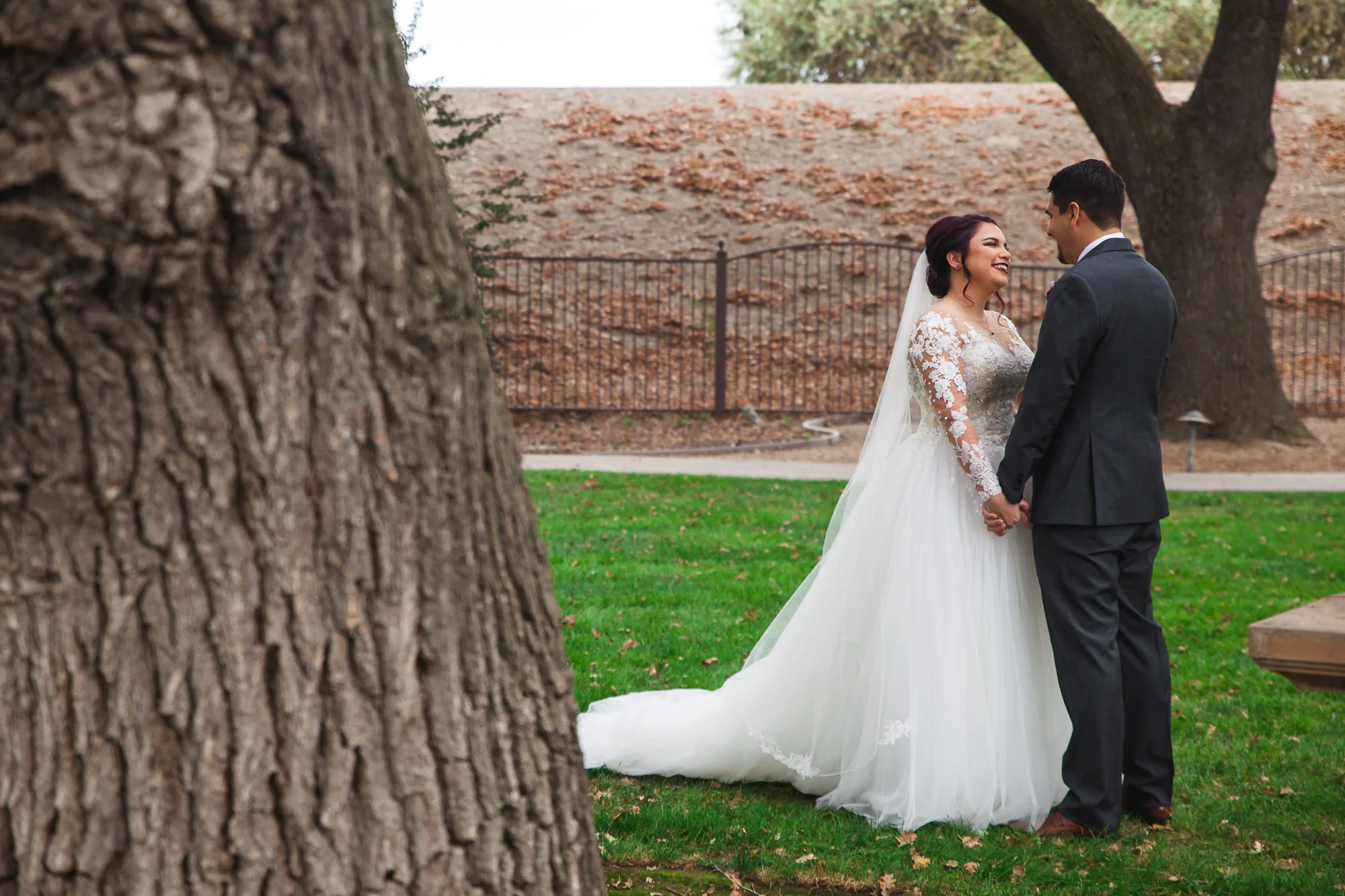 Hannah+Stephen-smallersized-209.jpg