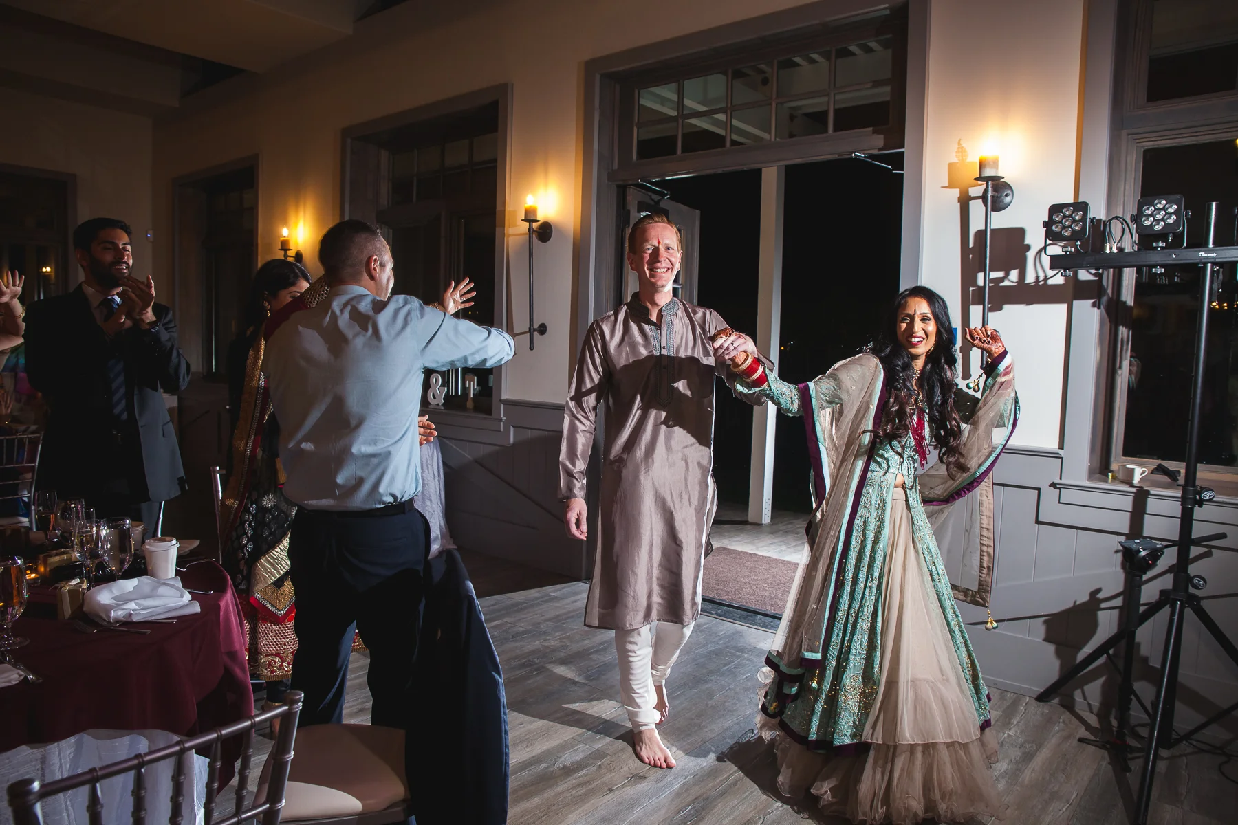 Shruti+Tony-SmallSize-594.jpg
