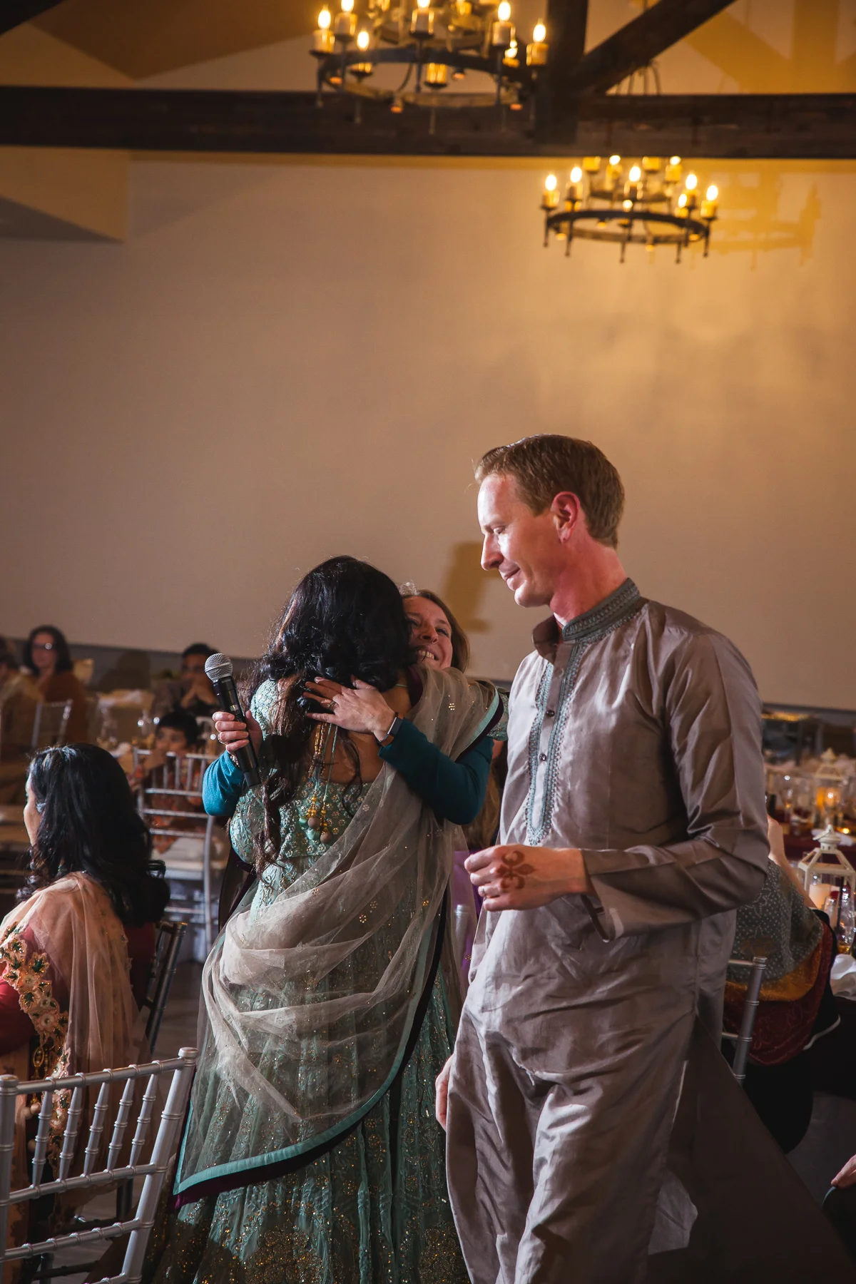 Shruti+Tony-SmallSize-636.jpg