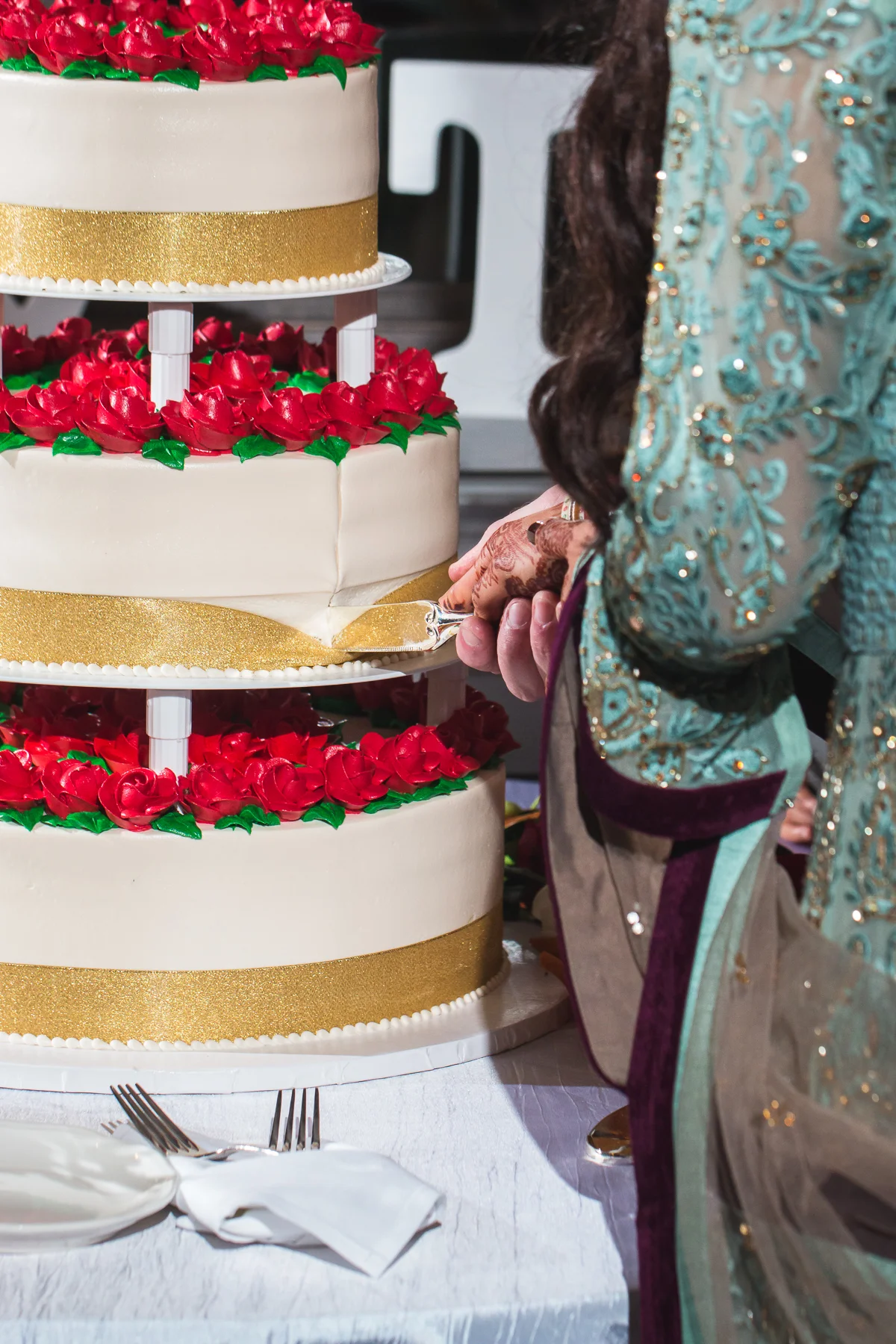 Shruti+Tony-SmallSize-650.jpg