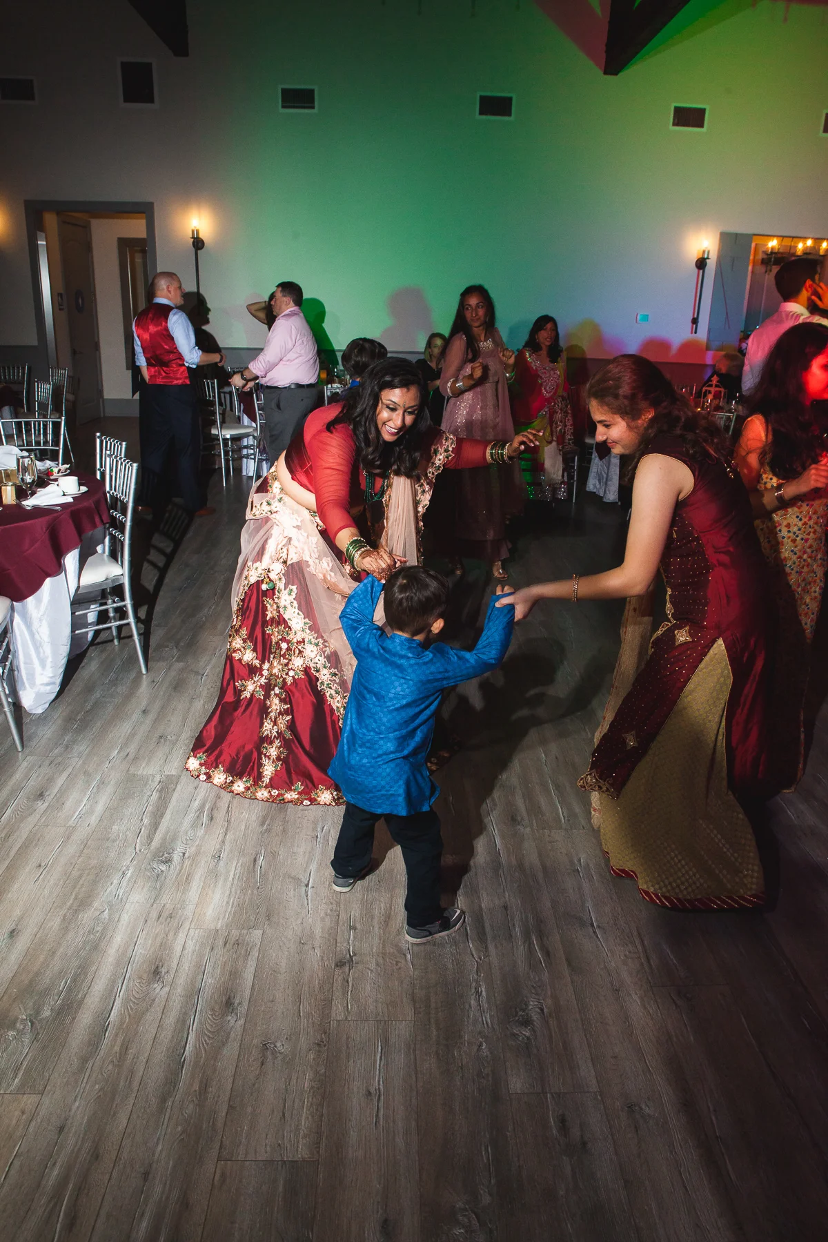 Shruti+Tony-SmallSize-754.jpg
