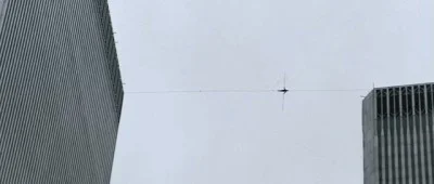 ManonWireGrab02.jpg