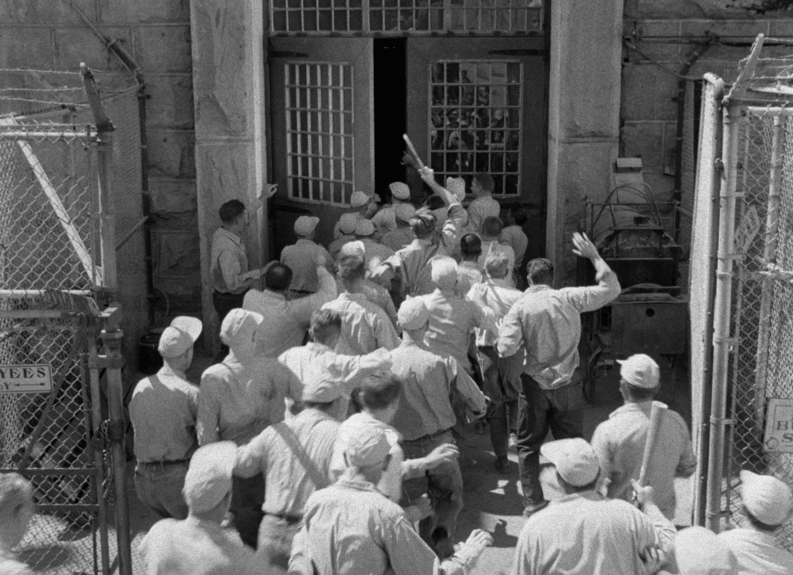 Riot in Cell Block 11 // 1954 // USA // Don Siegel