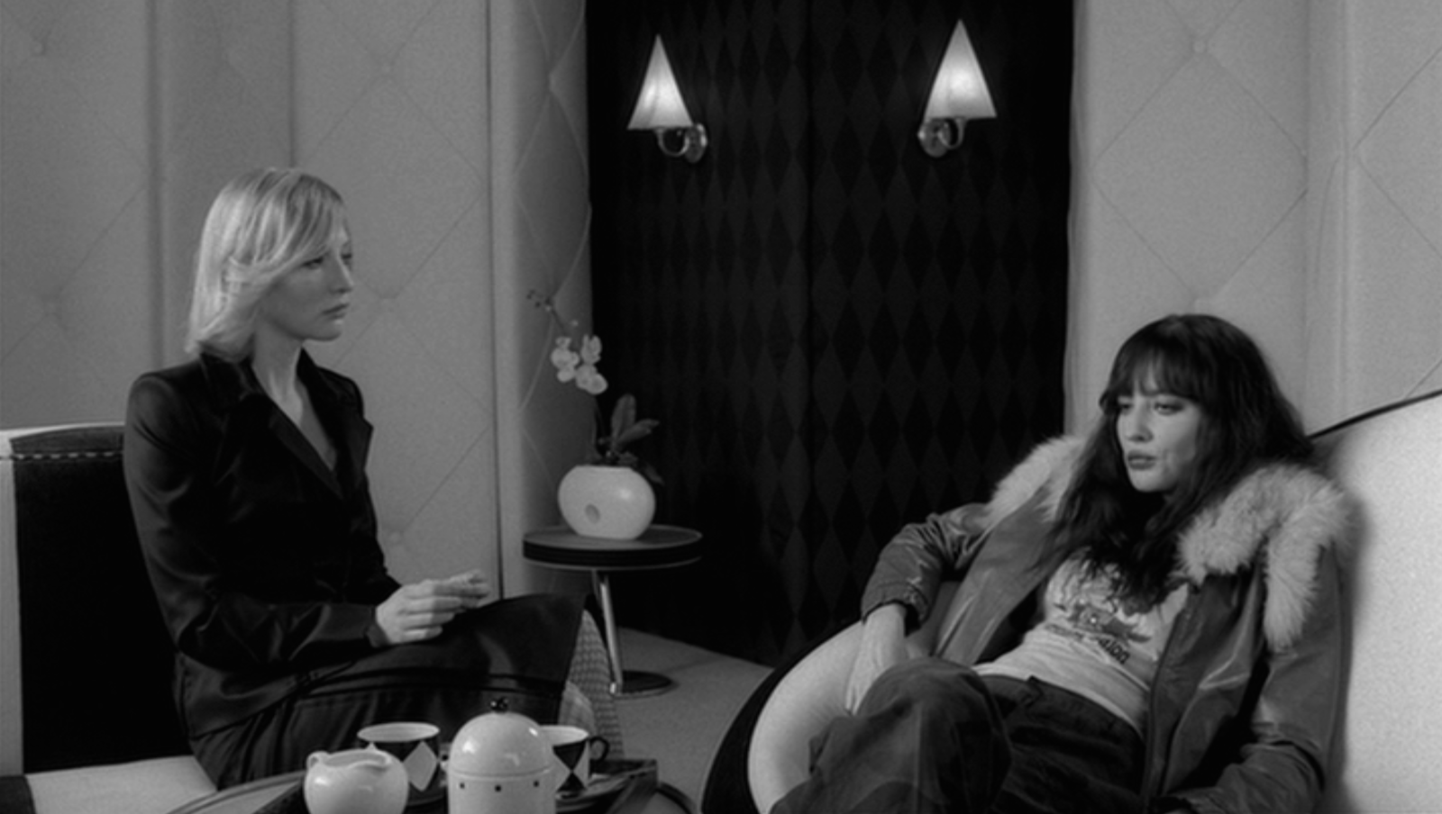 Coffee and Cigarettes // 2003 // USA, Japan, Italy // Jim Jarmusch