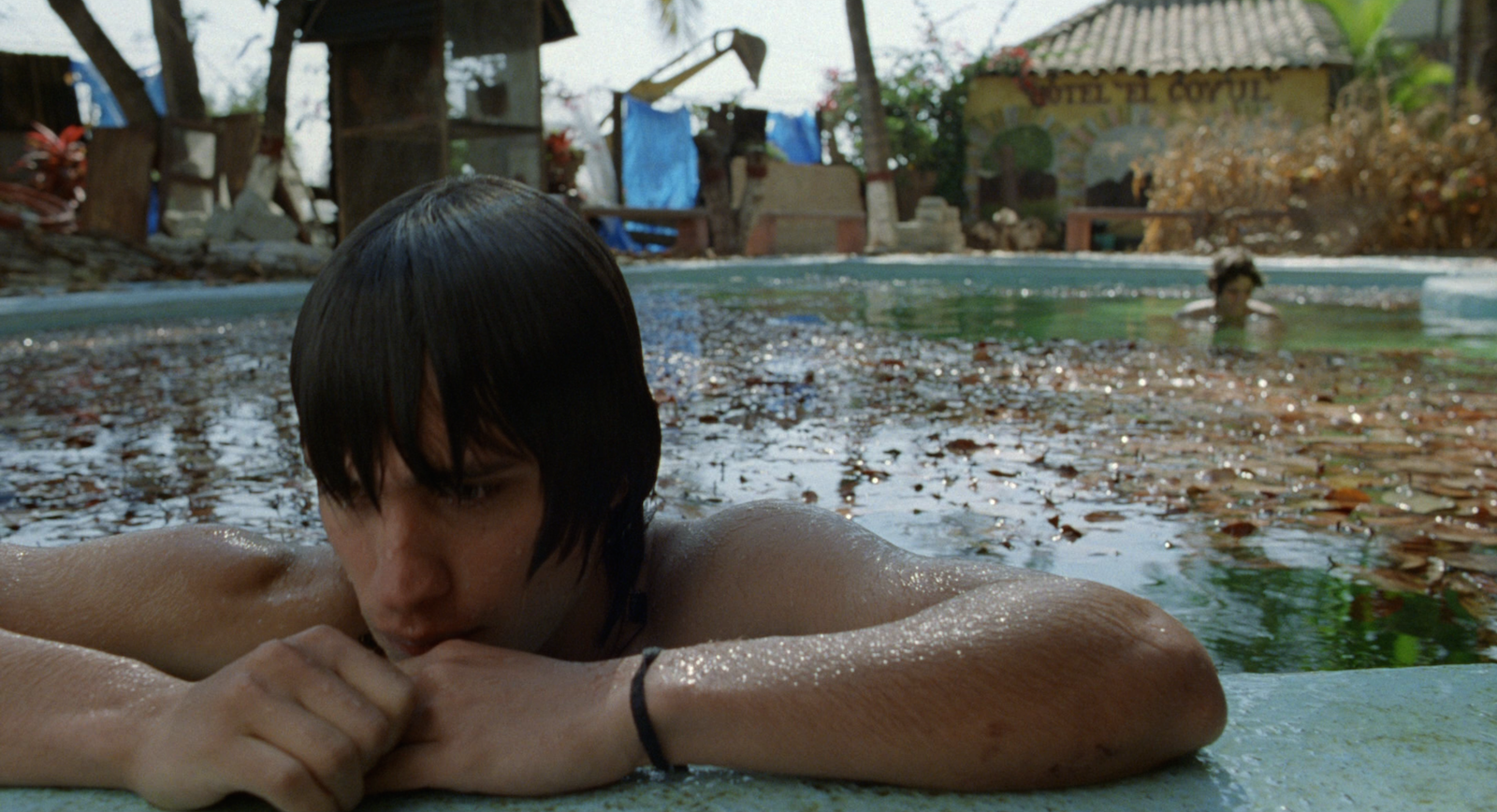 Y Tu Mamá También // 2001 // Mexico // Alfonso Cuarón