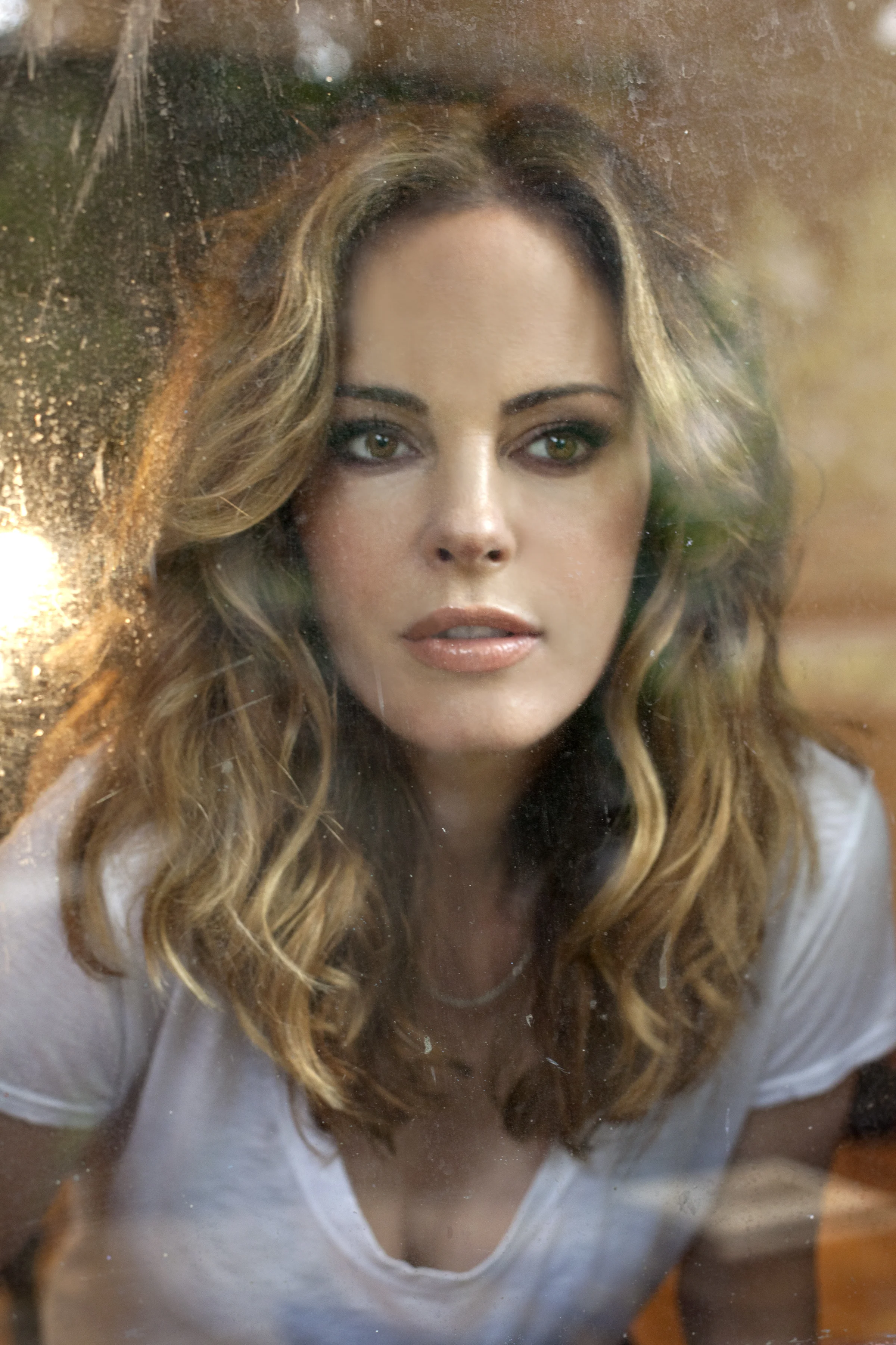 Chandra West