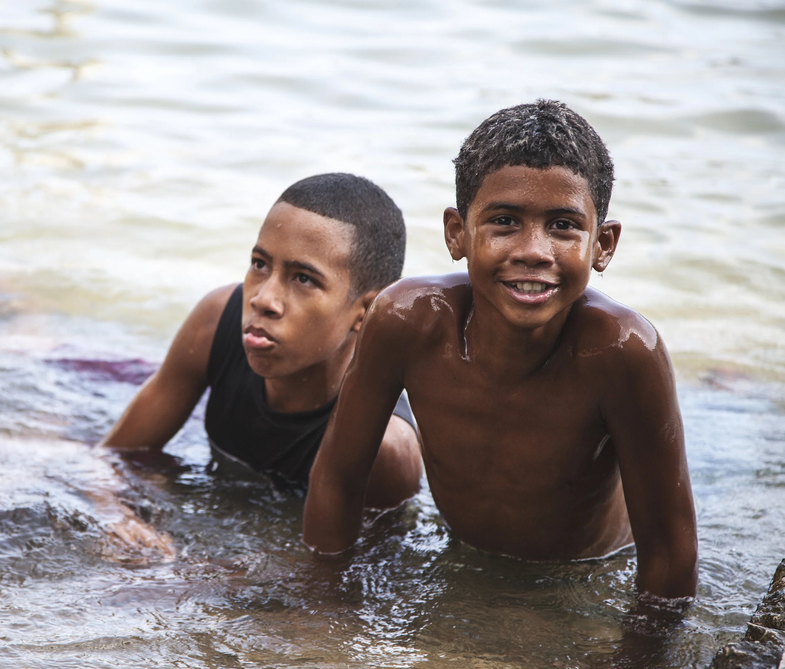 54_CUBA_LAKEKIDS_8708W.jpg
