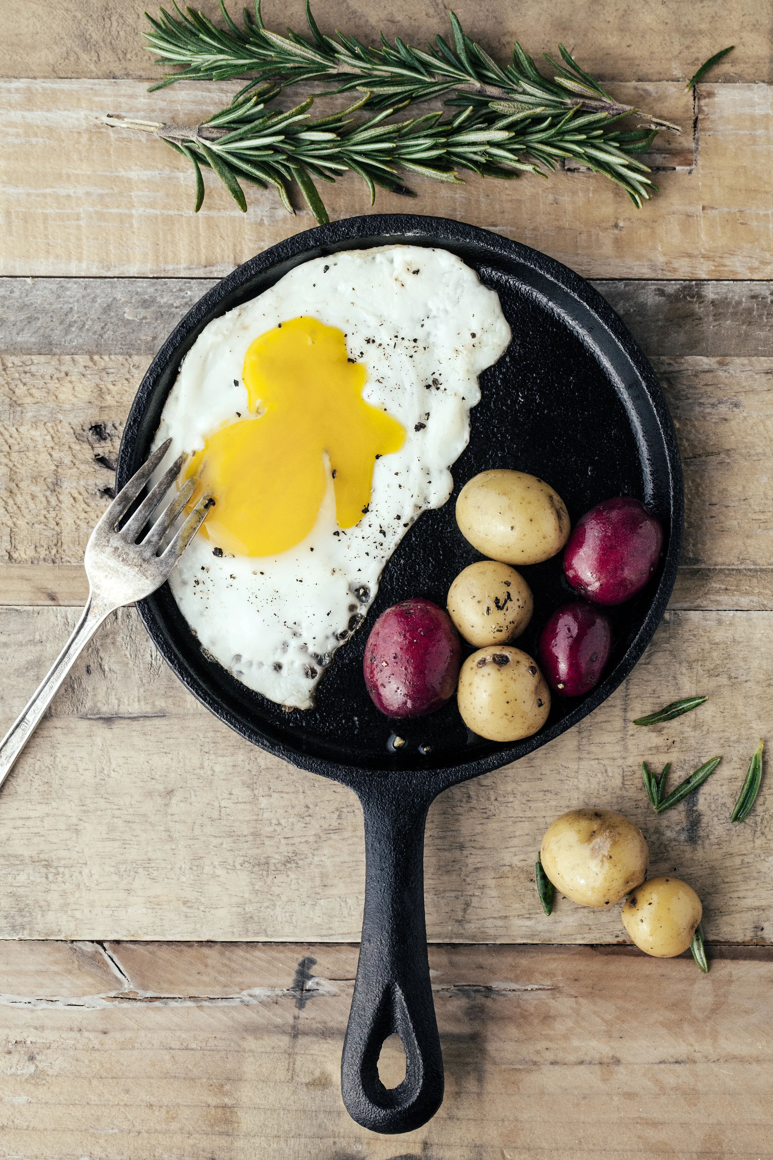 POTATOEGG STILLLIFE_W.jpg