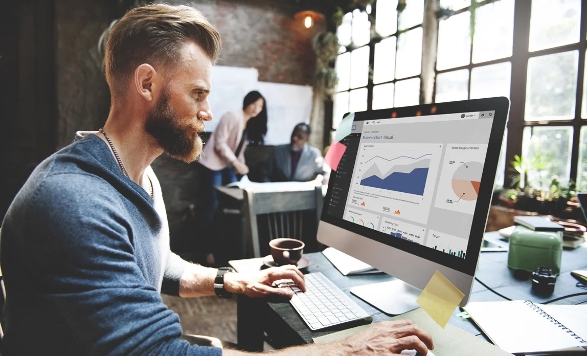 how-do-market-research-online337921478.jpg
