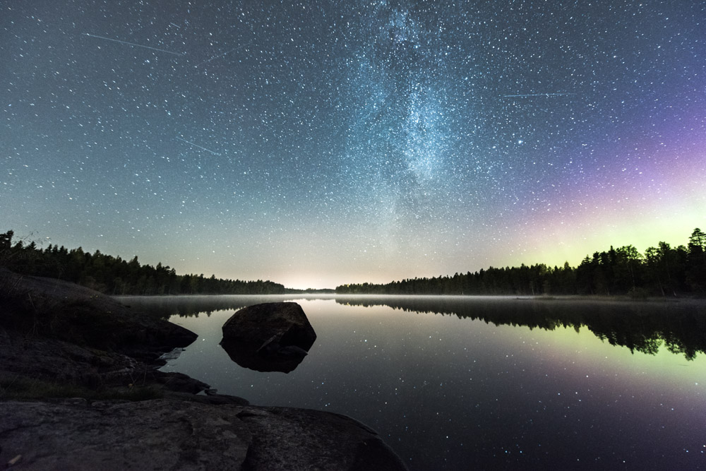Star Reflection - Nikon D810 & Nikkor 14–24 mm f/2.8 - ISO 3200, 14 mm, f/2.8, 30 sec. 