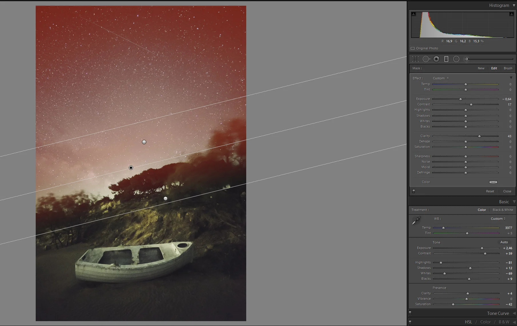 Show the overlay of the mask with by shortcut: O. 