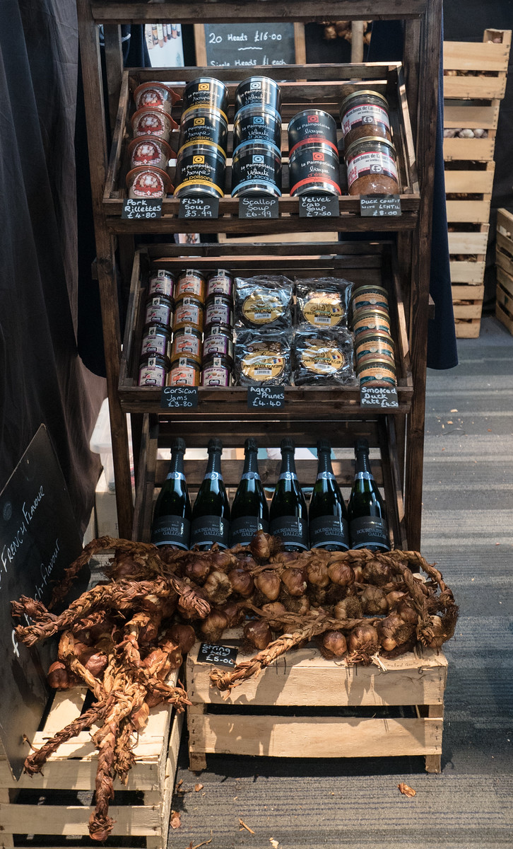      

 
  Vario-Tessar FE 16-35f4 OSS
 






















     