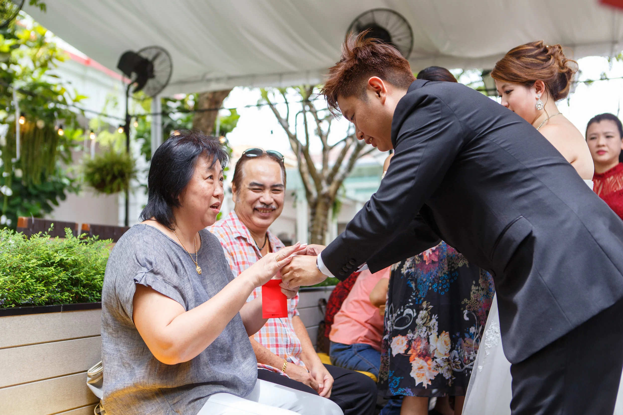 2016 Oct 16 Ron + Madeline (397).jpg