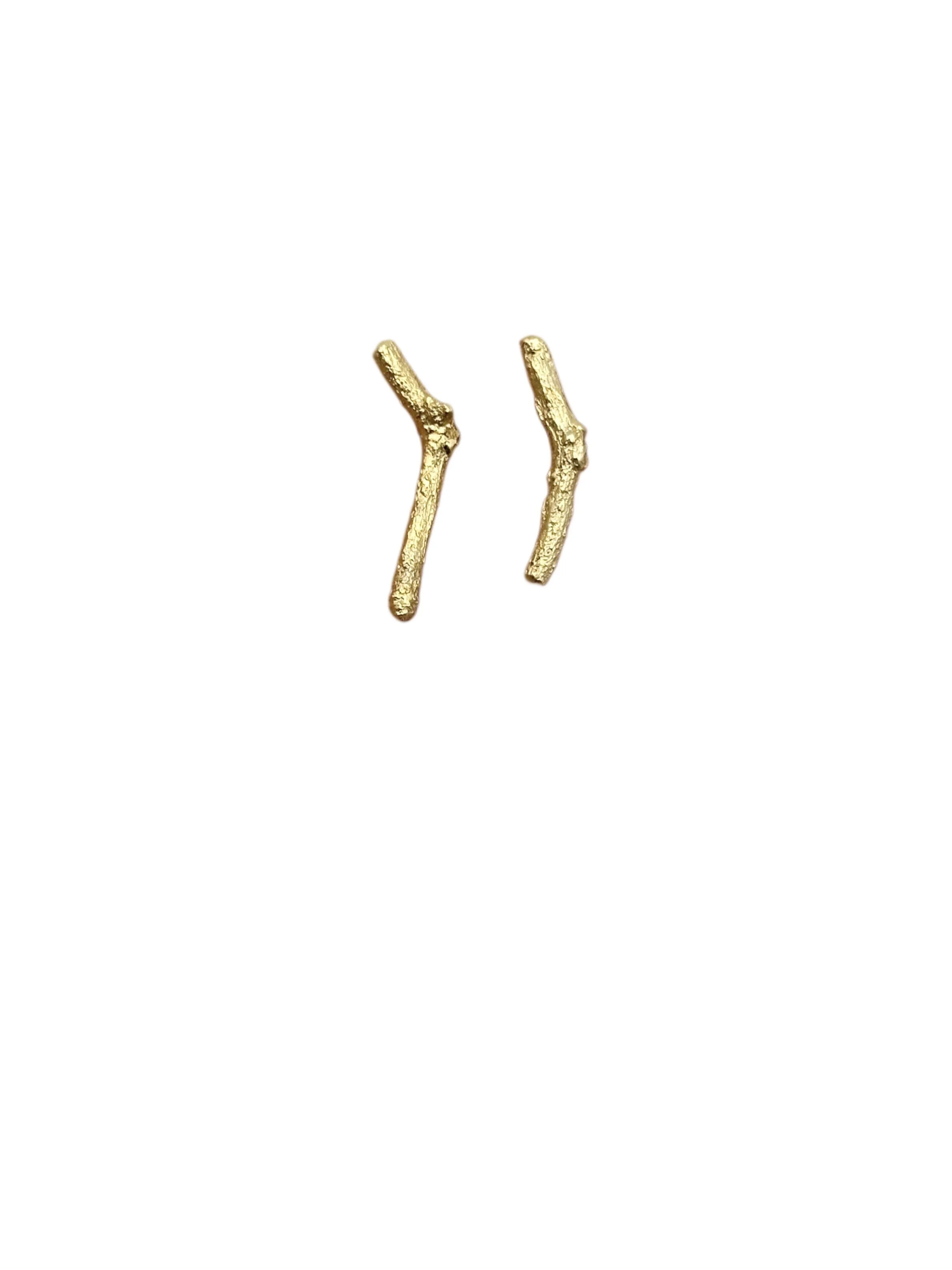 Earring-Twig-Gold-2.jpeg