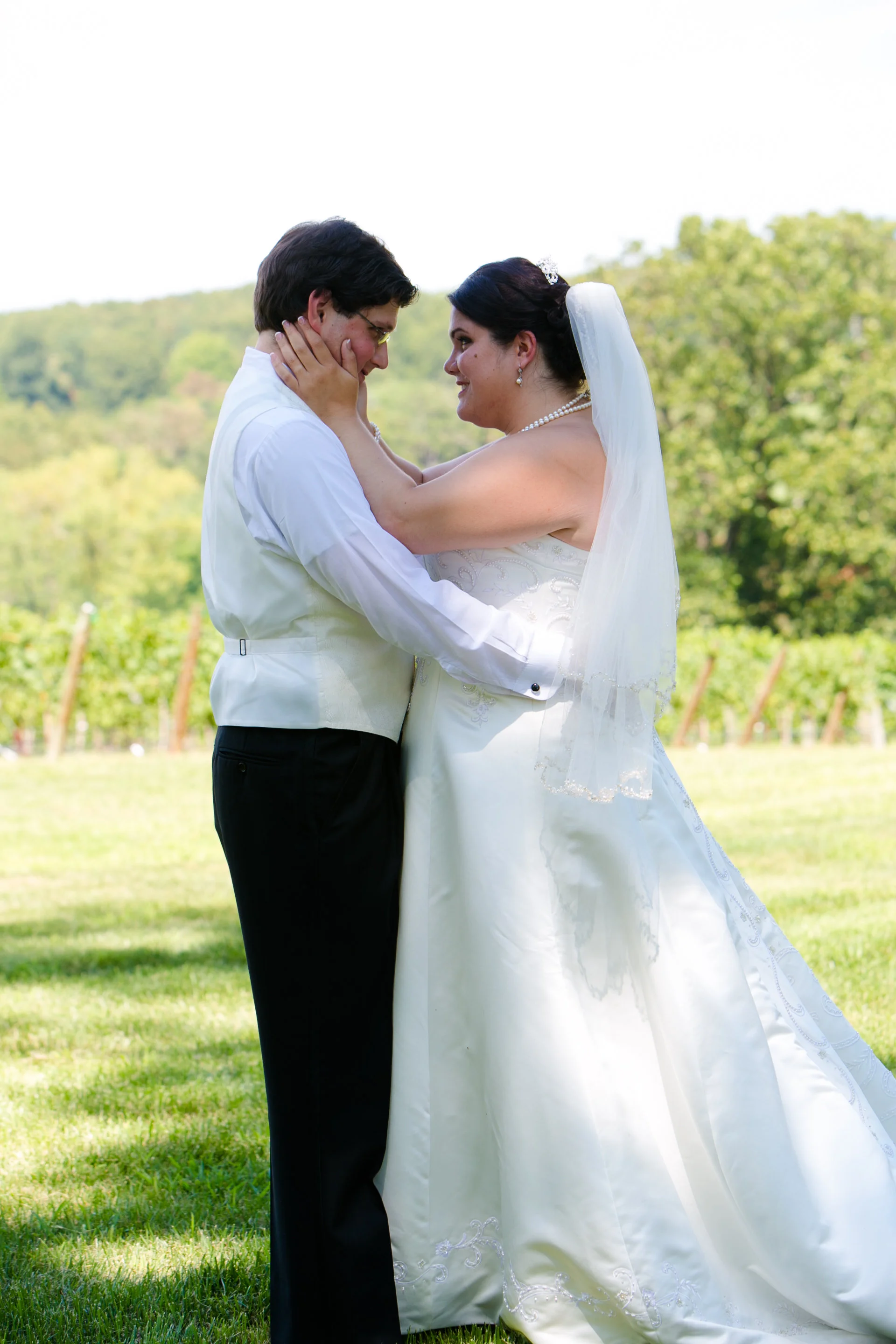 Ben_and_Amanda_July_28_2012-Bride_and_Groom-0065.jpg