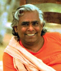 swami_vishnu_devananda_medium1.jpg