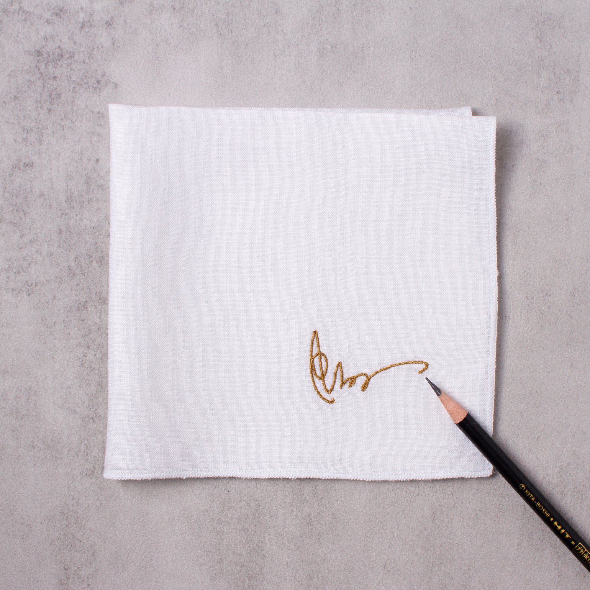 Signature_Gold_Full.jpg