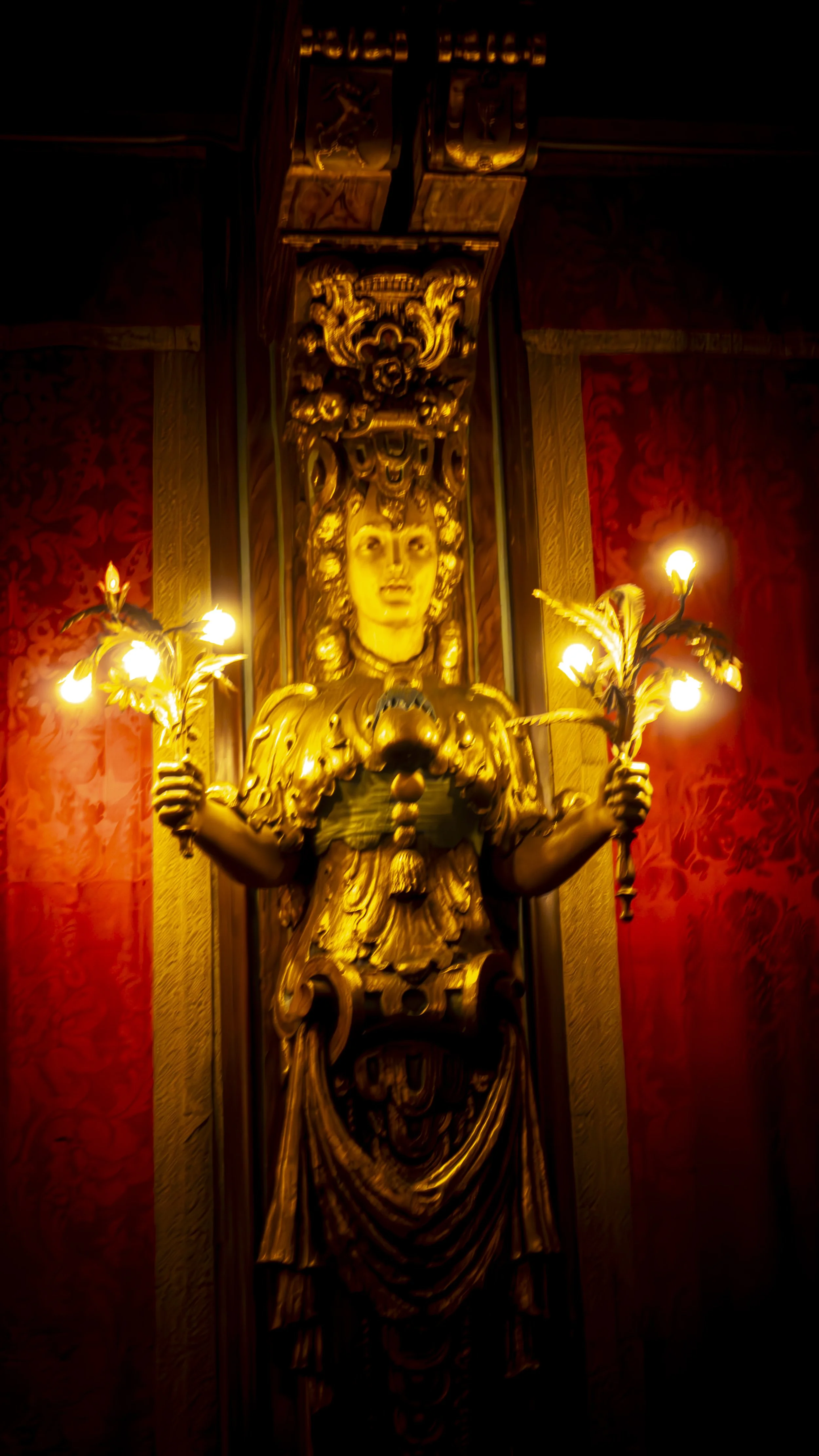 madonnainntrip25_01_5.JPG
