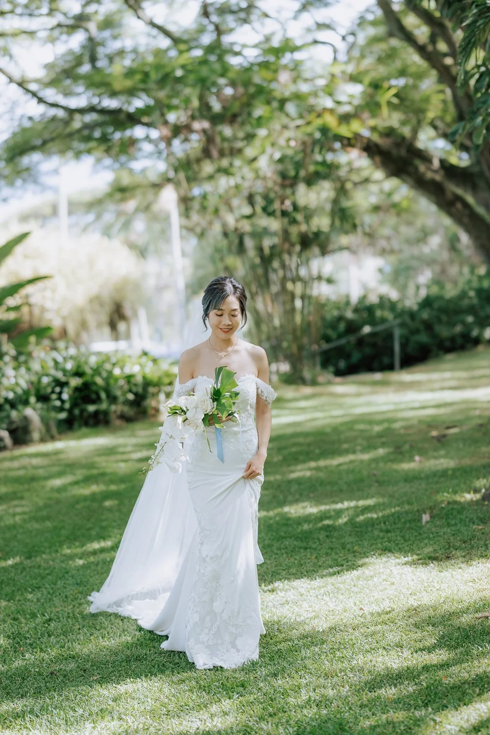 041- Paliku Gardens Kualoa Ranch Honolulu Hawaii Wedding -0L0A6614.jpg