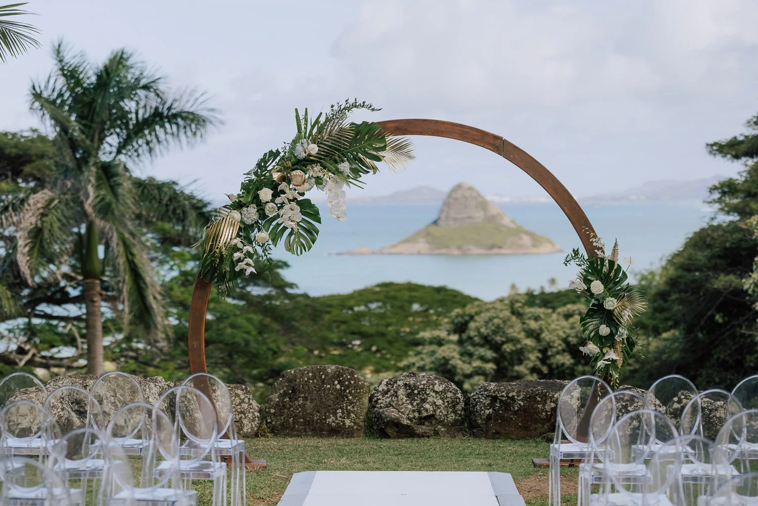 053- Paliku Gardens Kualoa Ranch Honolulu Hawaii Wedding -0L0A7156.jpg