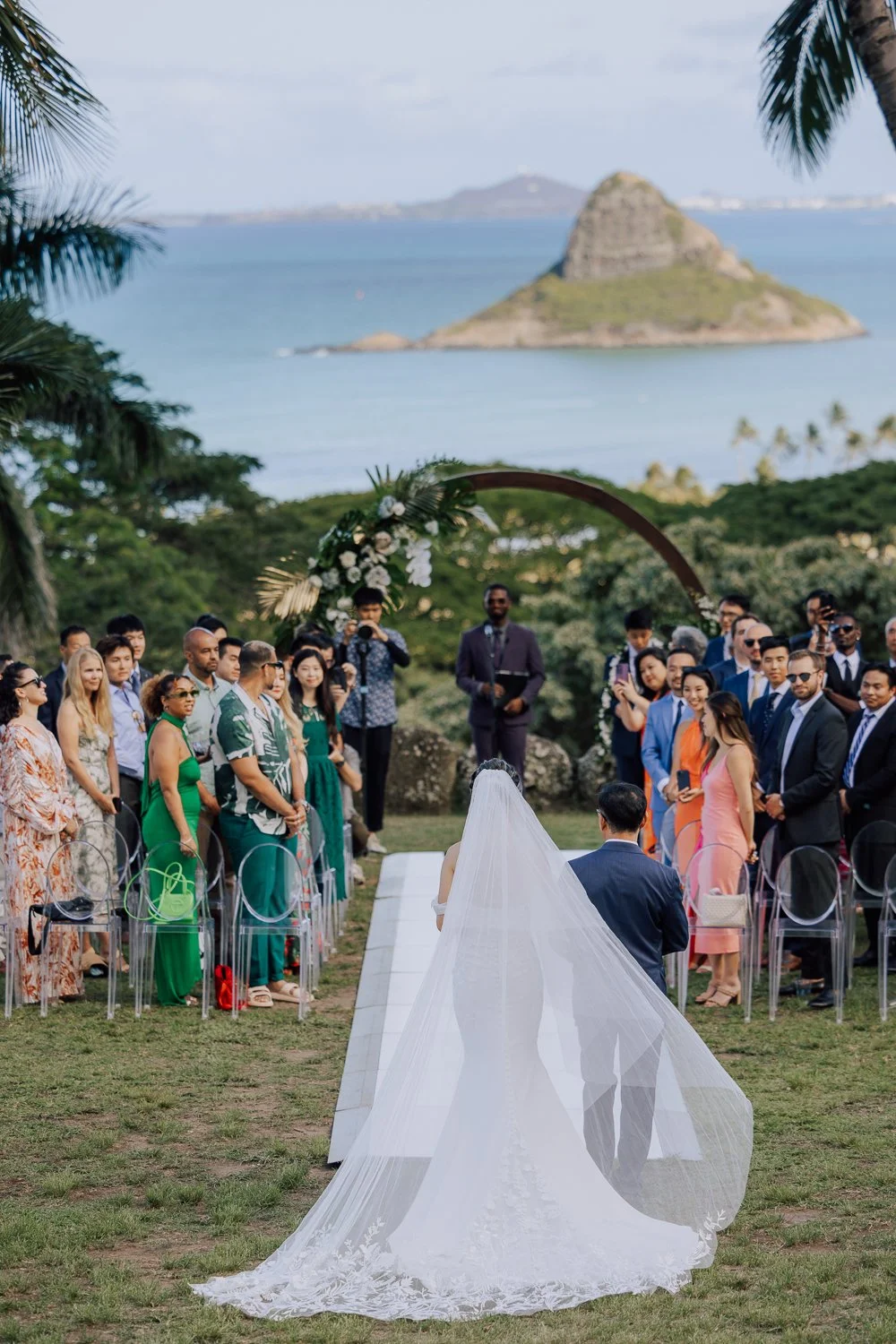 069- Paliku Gardens Kualoa Ranch Honolulu Hawaii Wedding -006A6569.jpg
