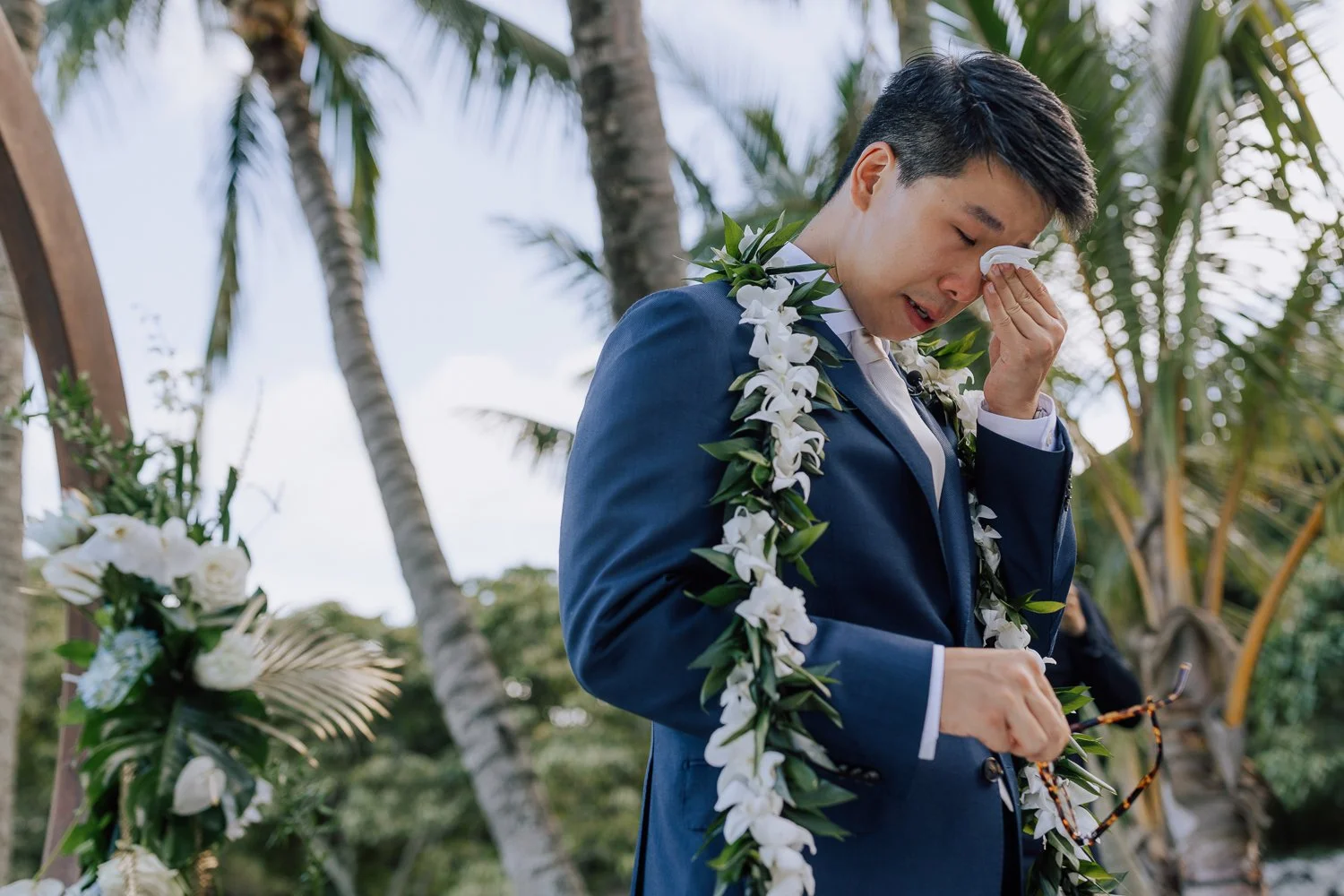 073- Paliku Gardens Kualoa Ranch Honolulu Hawaii Wedding -C42A2821.jpg