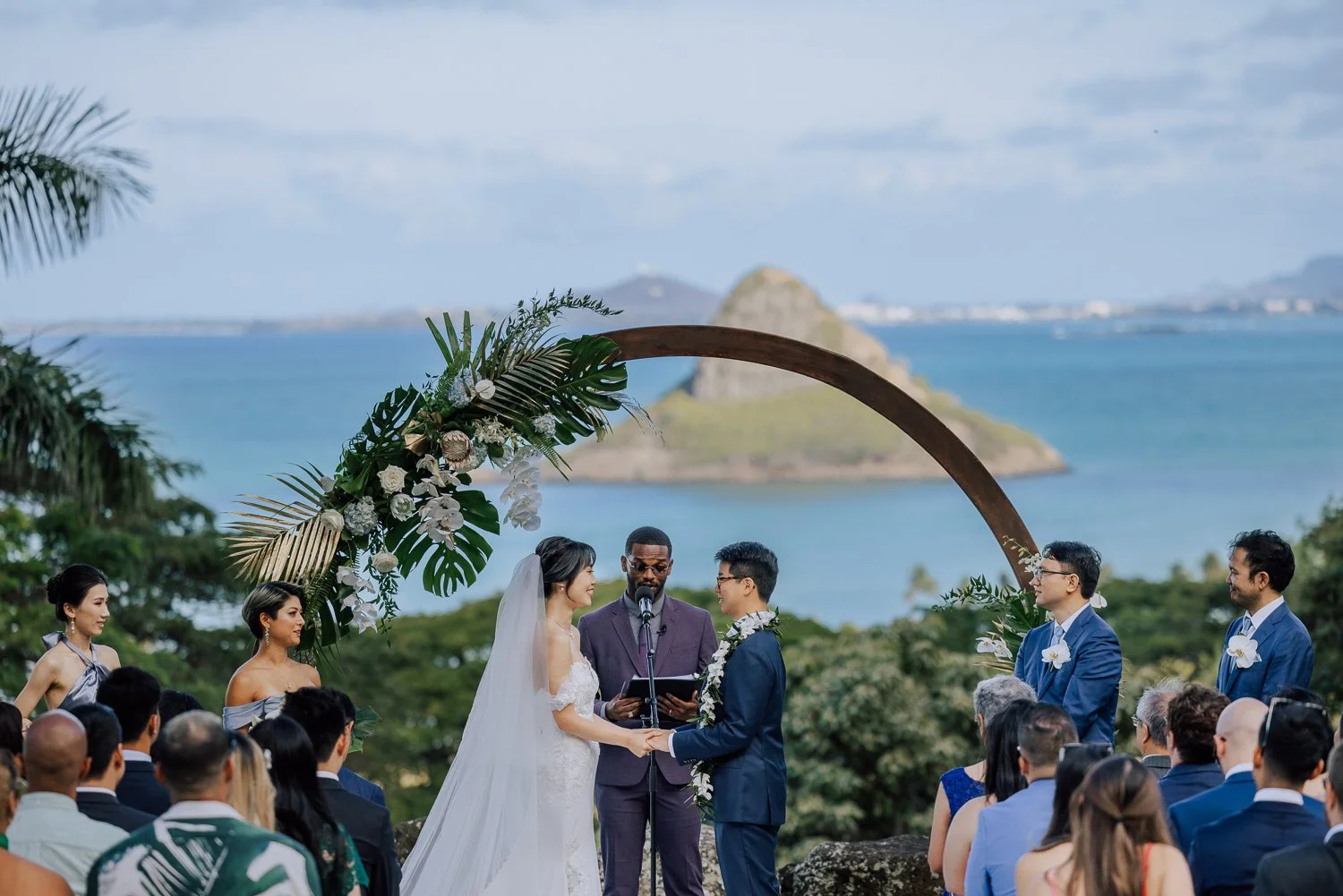 078- Paliku Gardens Kualoa Ranch Honolulu Hawaii Wedding -0L0A7341.jpg