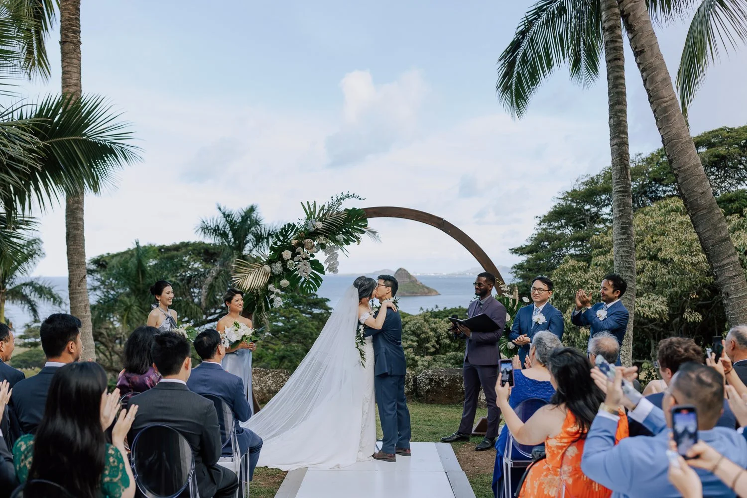 092- Paliku Gardens Kualoa Ranch Honolulu Hawaii Wedding -C42A3150.jpg