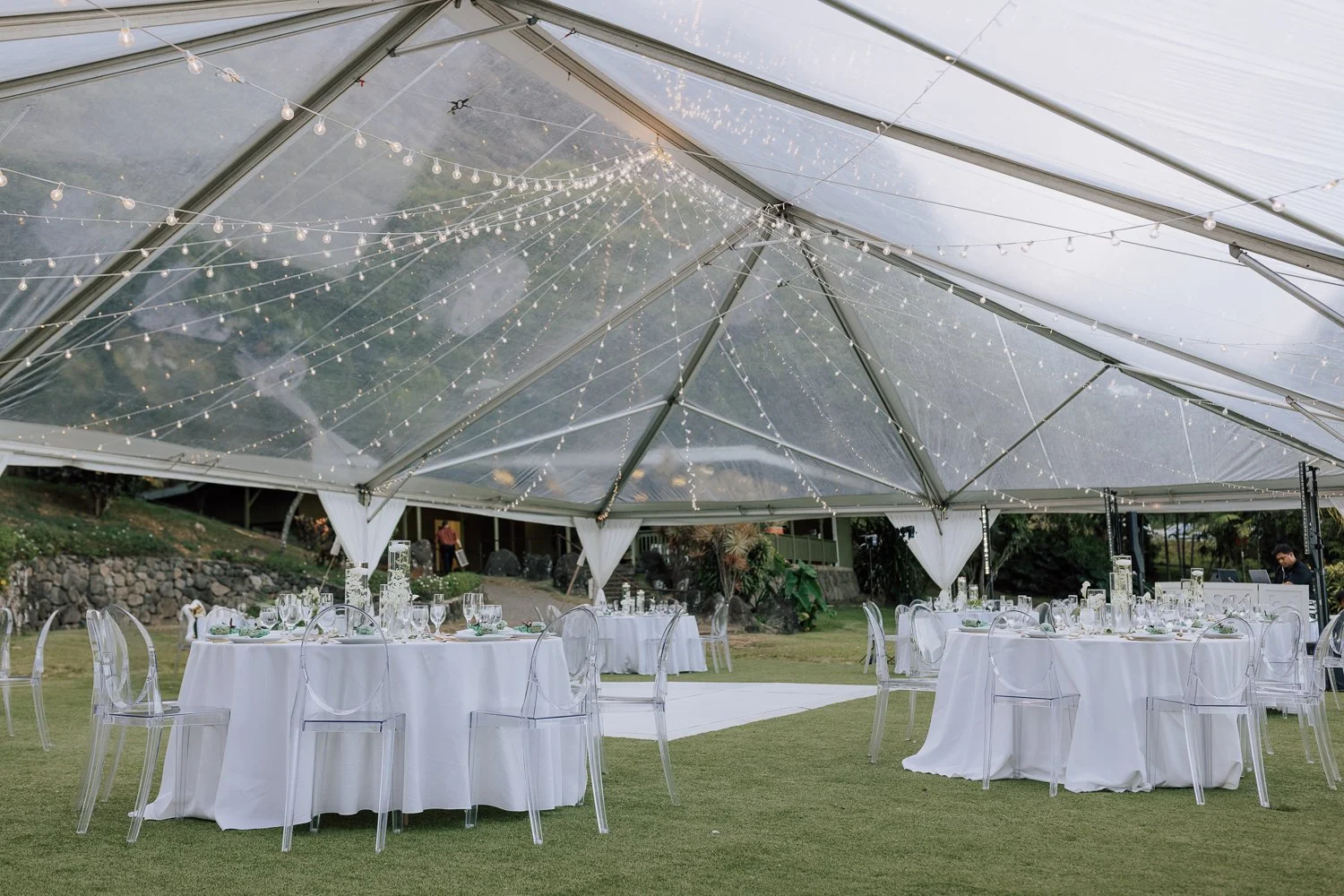 109- Paliku Gardens Kualoa Ranch Honolulu Hawaii Wedding -C42A3690.jpg