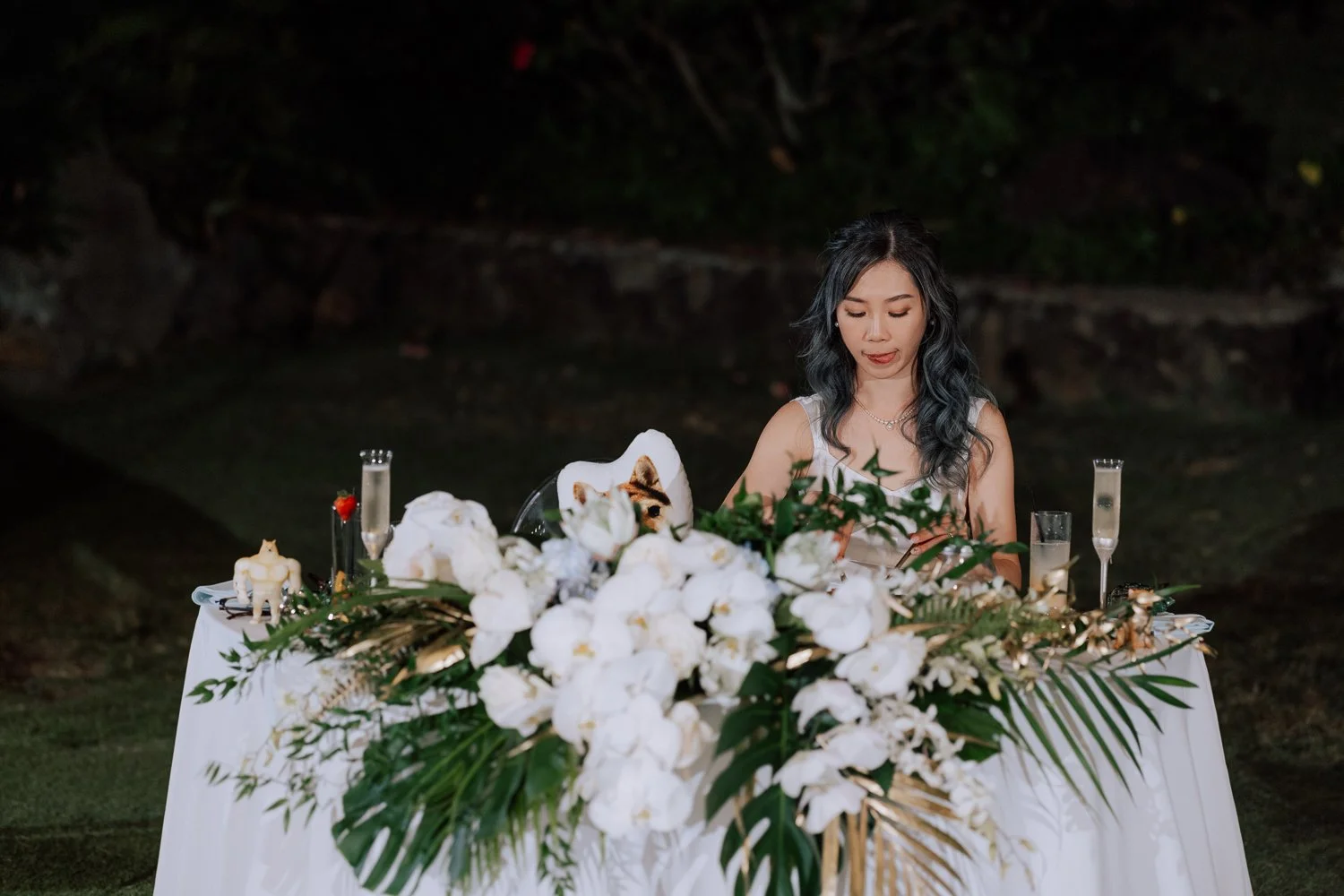 134- Paliku Gardens Kualoa Ranch Honolulu Hawaii Wedding -0L0A8483.jpg