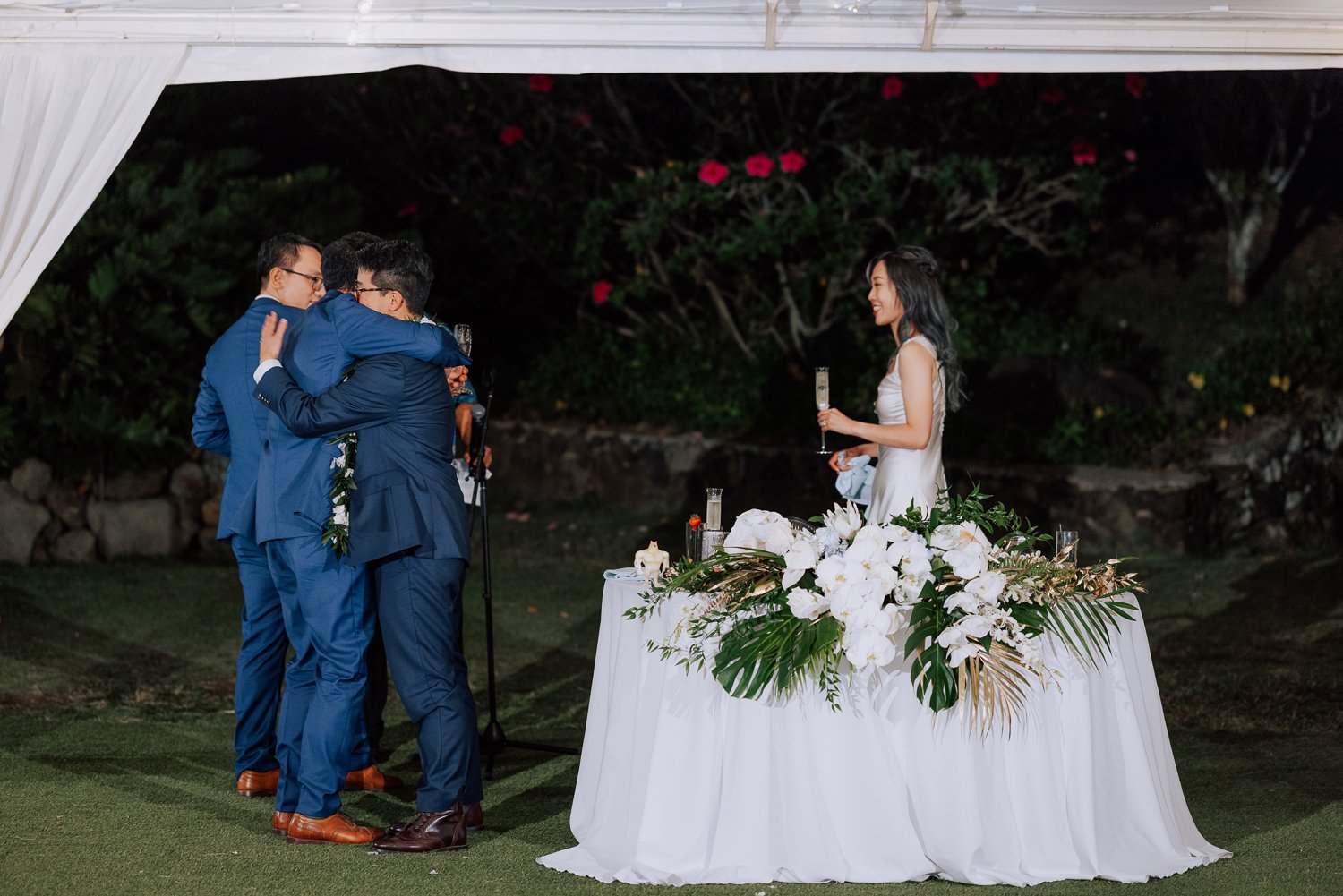 140- Paliku Gardens Kualoa Ranch Honolulu Hawaii Wedding -0L0A8688.jpg