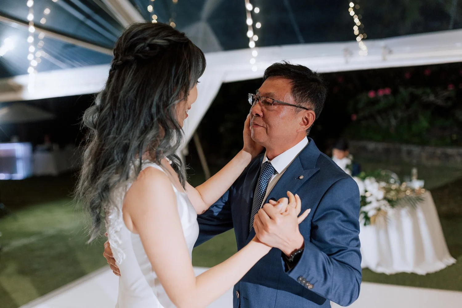 143- Paliku Gardens Kualoa Ranch Honolulu Hawaii Wedding -C42A5115.jpg
