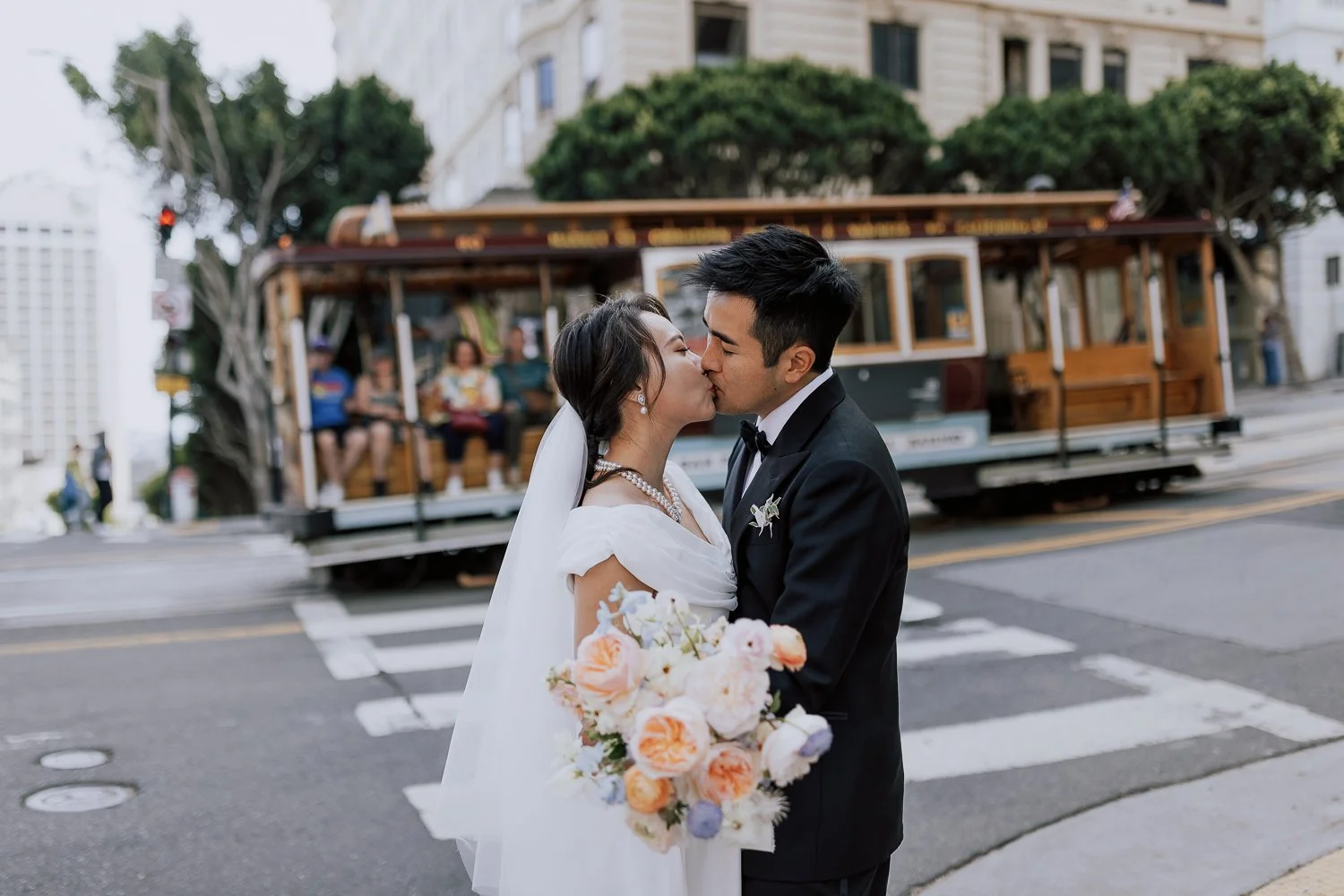 018 - San Francisco City Hall Civil Ceremony - R&W -0L0A2244.jpg