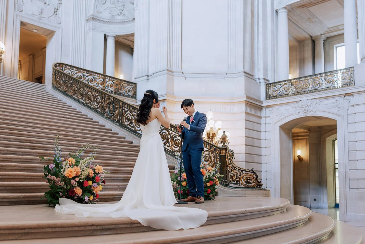 040 - San Francisco City Hall Wedding  - A&H -0L0A5477.jpg