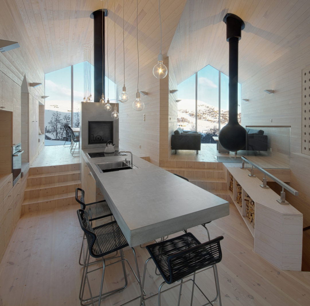 Split View Mountain Lodge / Reiulf Ramstad Arkitekter