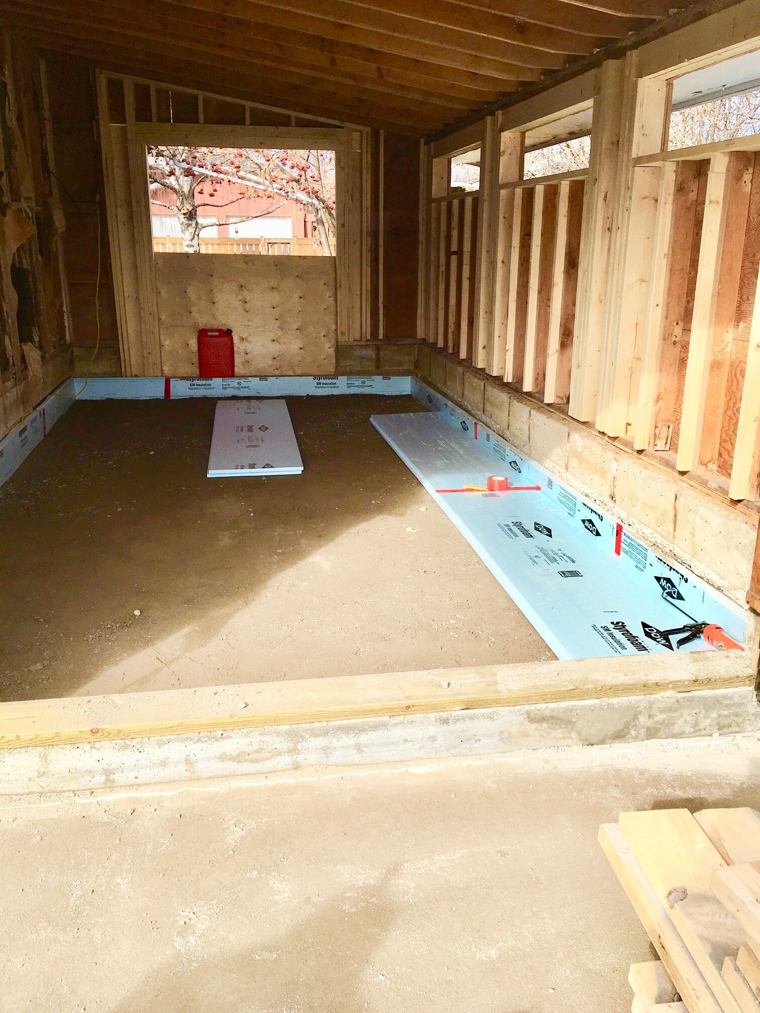 Before - Garage conversion to a dining room