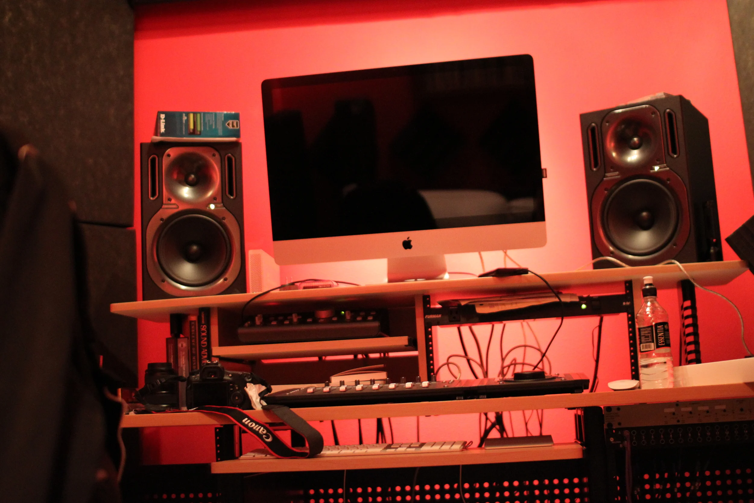 B ROOM2.jpg