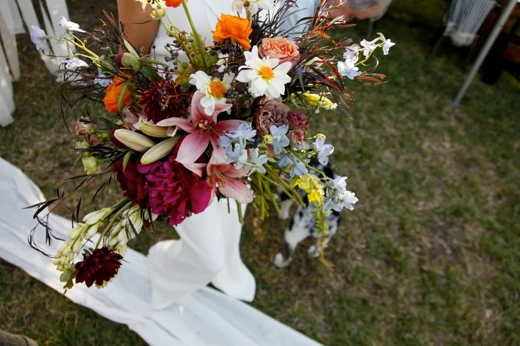 wild wedding bouquet