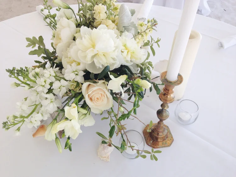 all white wedding centerpiece