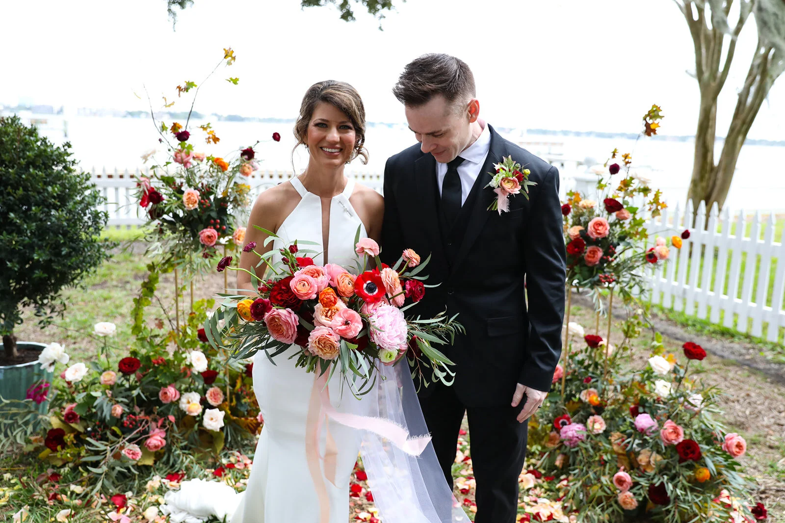bright and fun wedding floral florida wedding jacksonville