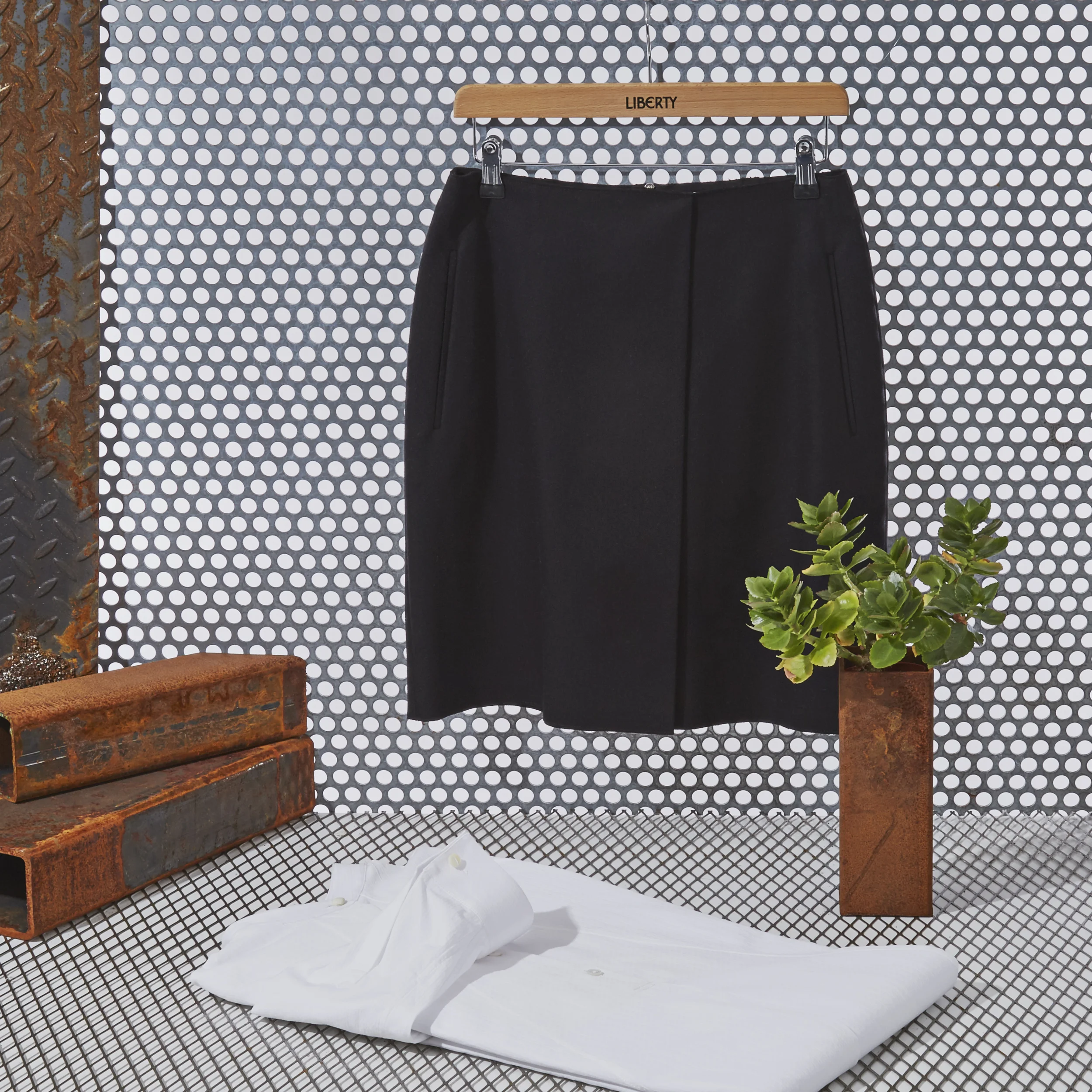 ACNE WOMENSWEAR.jpg
