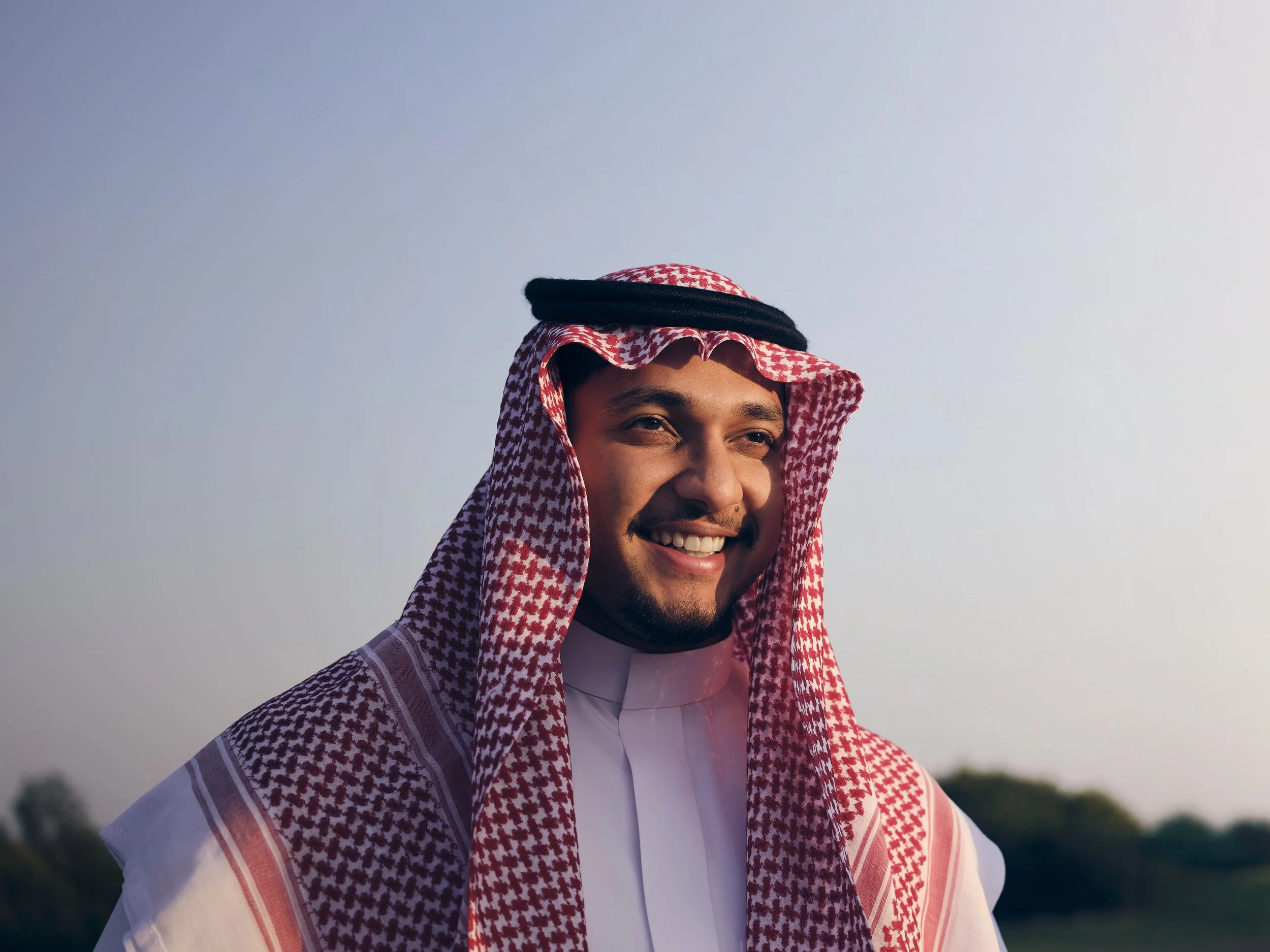 Selects_HSBC_ADDITIONAL_GRADUATE_SHOOT_READING_1299 copy.jpg