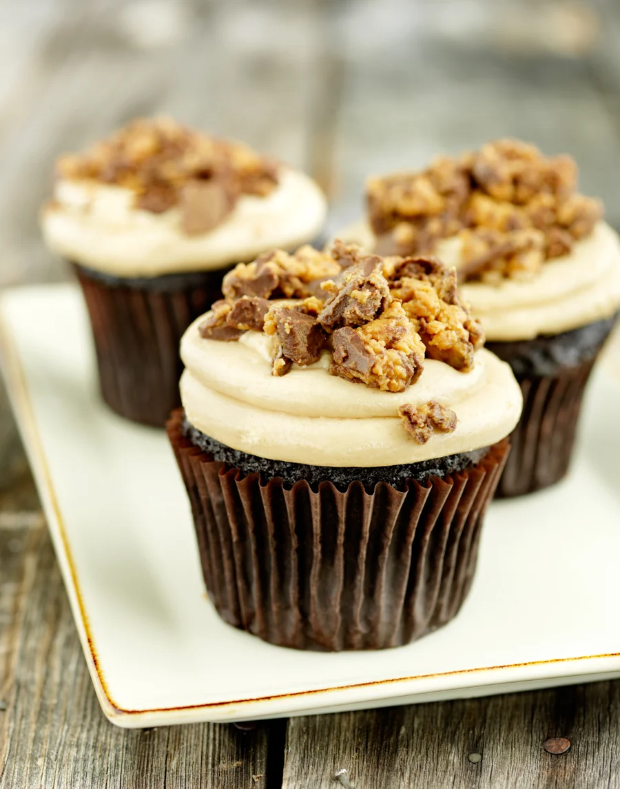 Rob Grimm Photography_Commercial Cupcakes Photography-1.jpg