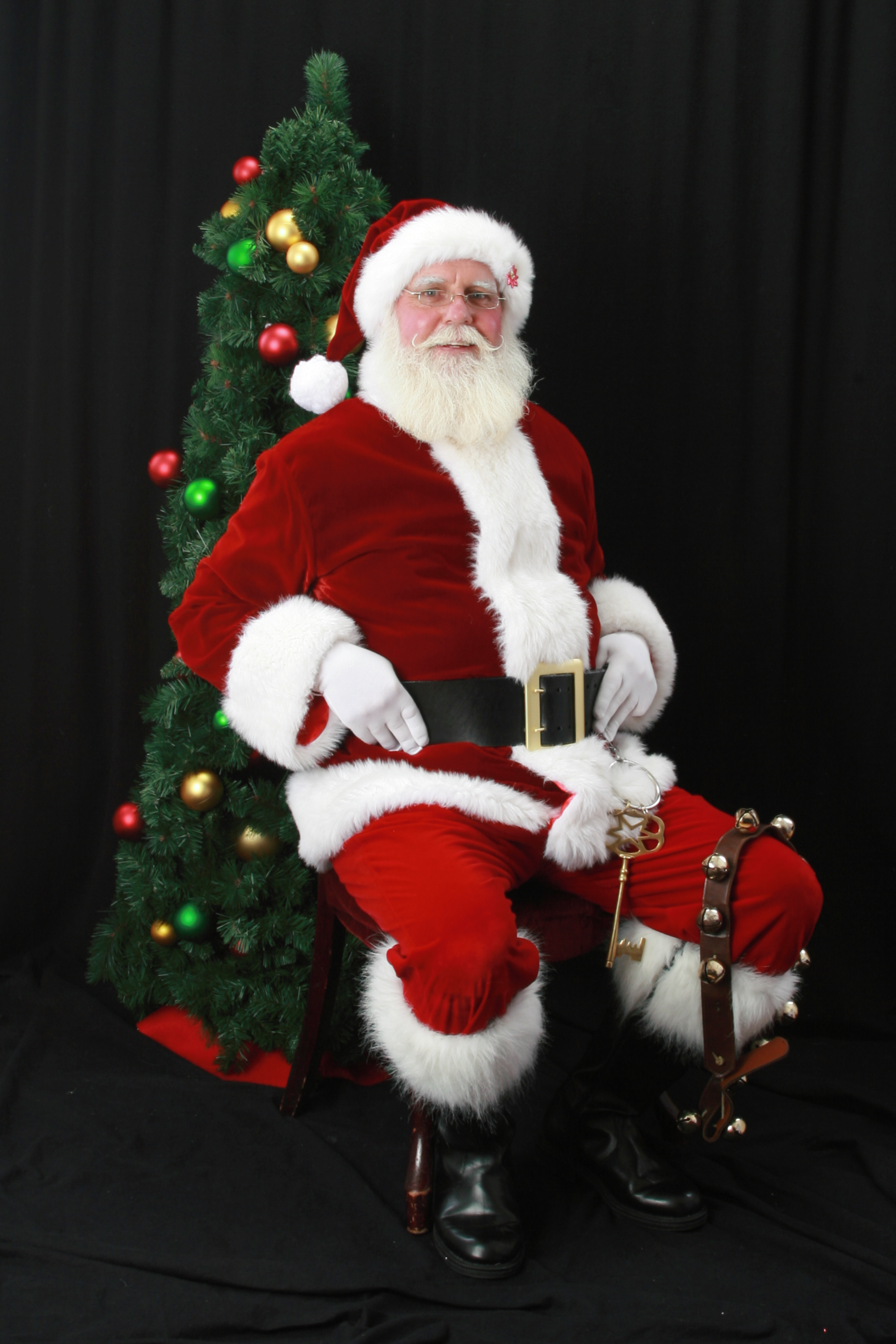 2nd Annual Visit From Santa - Biomes Marine Biology Center