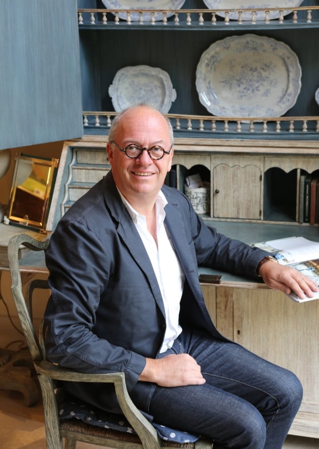 William Yeoward, Designer of Interiors, Furniture, Crystal, Fabrics, and Tableware