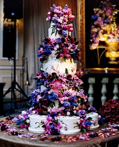 Sylvia's work can meet the visual fantasy of a wide range of clients.