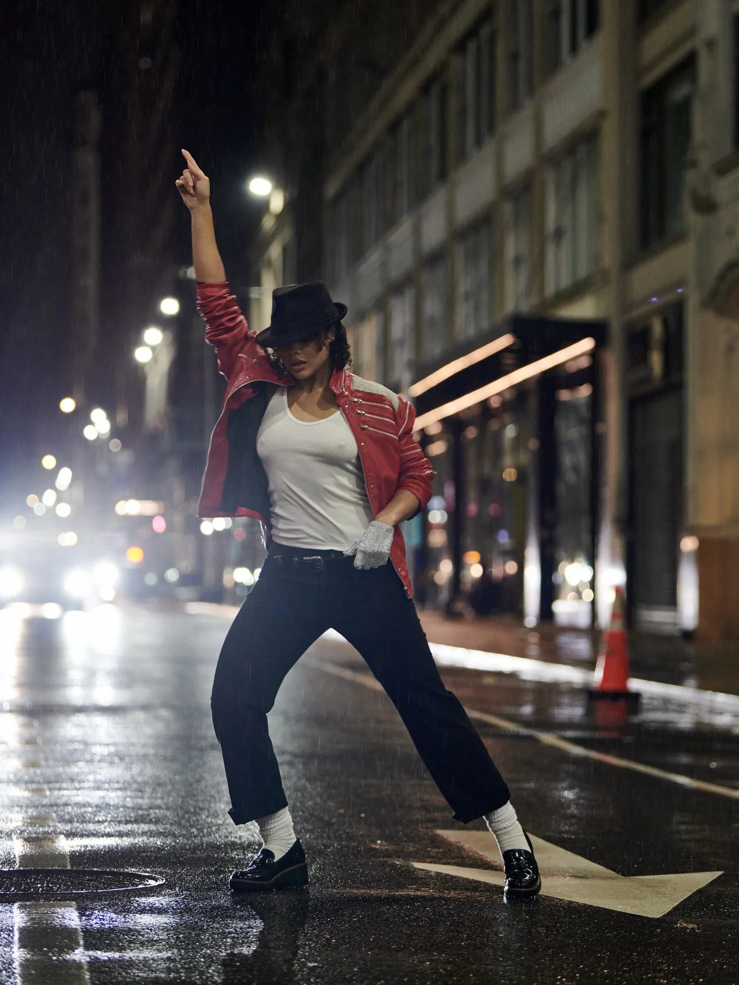 that time @bby_cai came and MJ&rsquo;d nyc streets
📸ananta.
