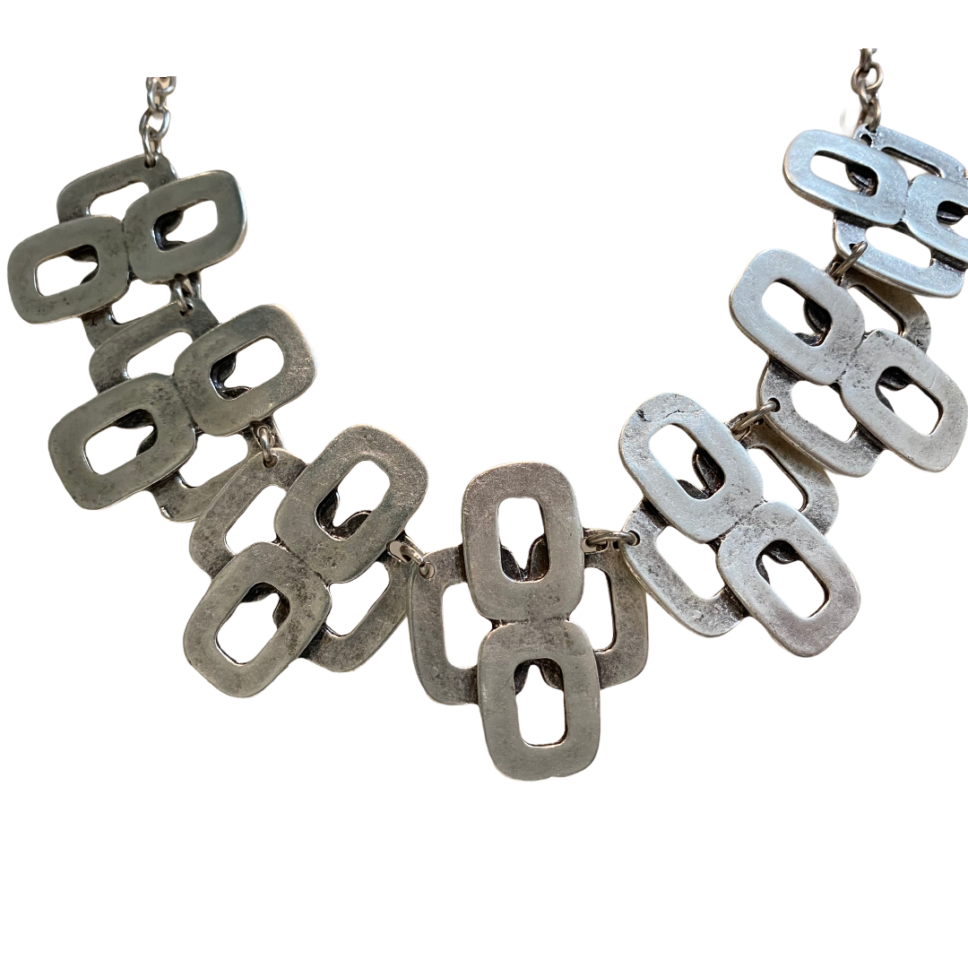 69145308-5FFE-41E4-9ABF-28ED79F22C95