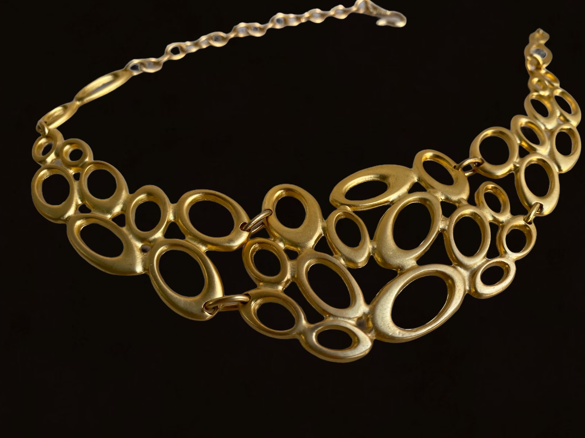 B03BB028-8A81-419C-A069-F135B027C6B1