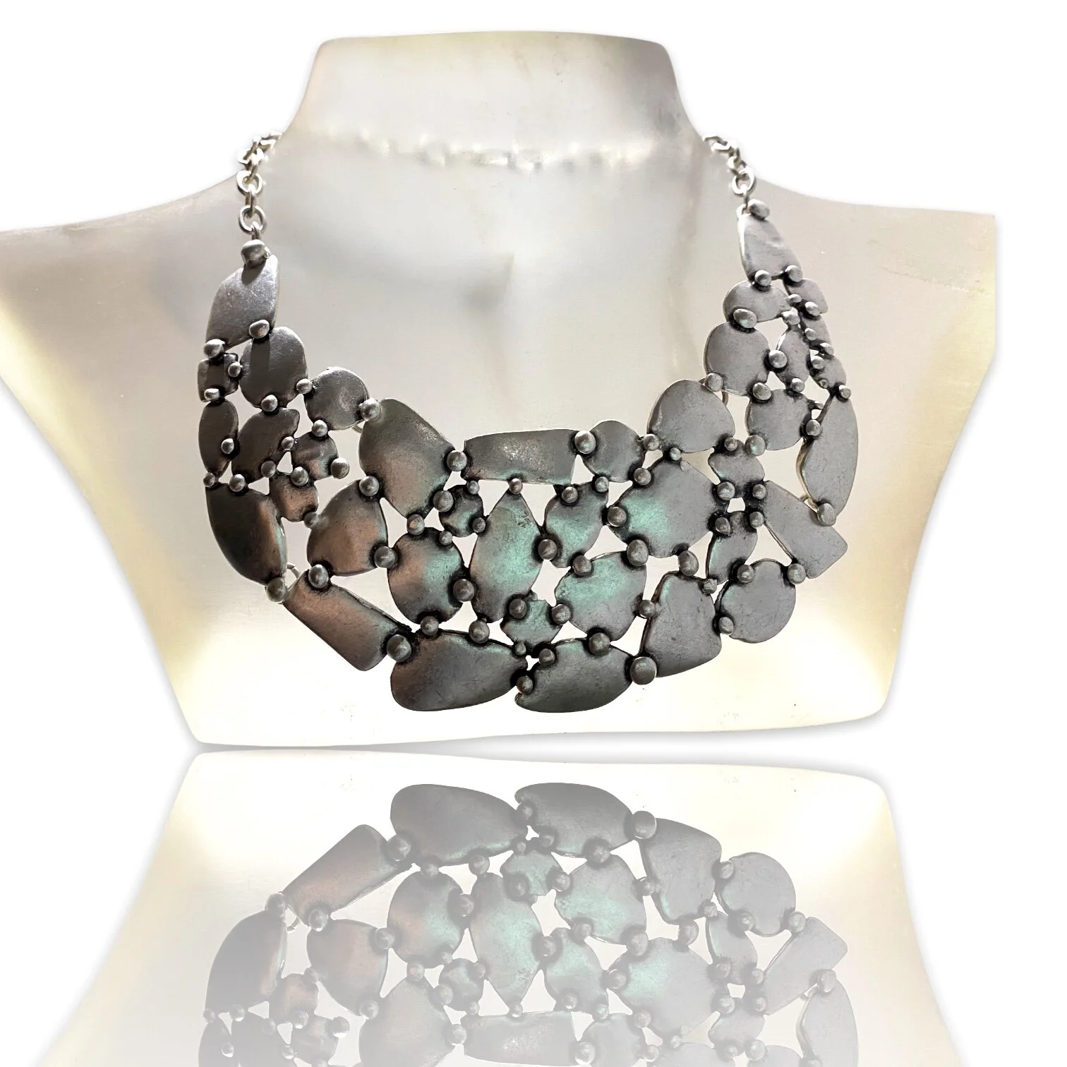 E21F1F14-69B0-41C0-90B5-B253E32392FF